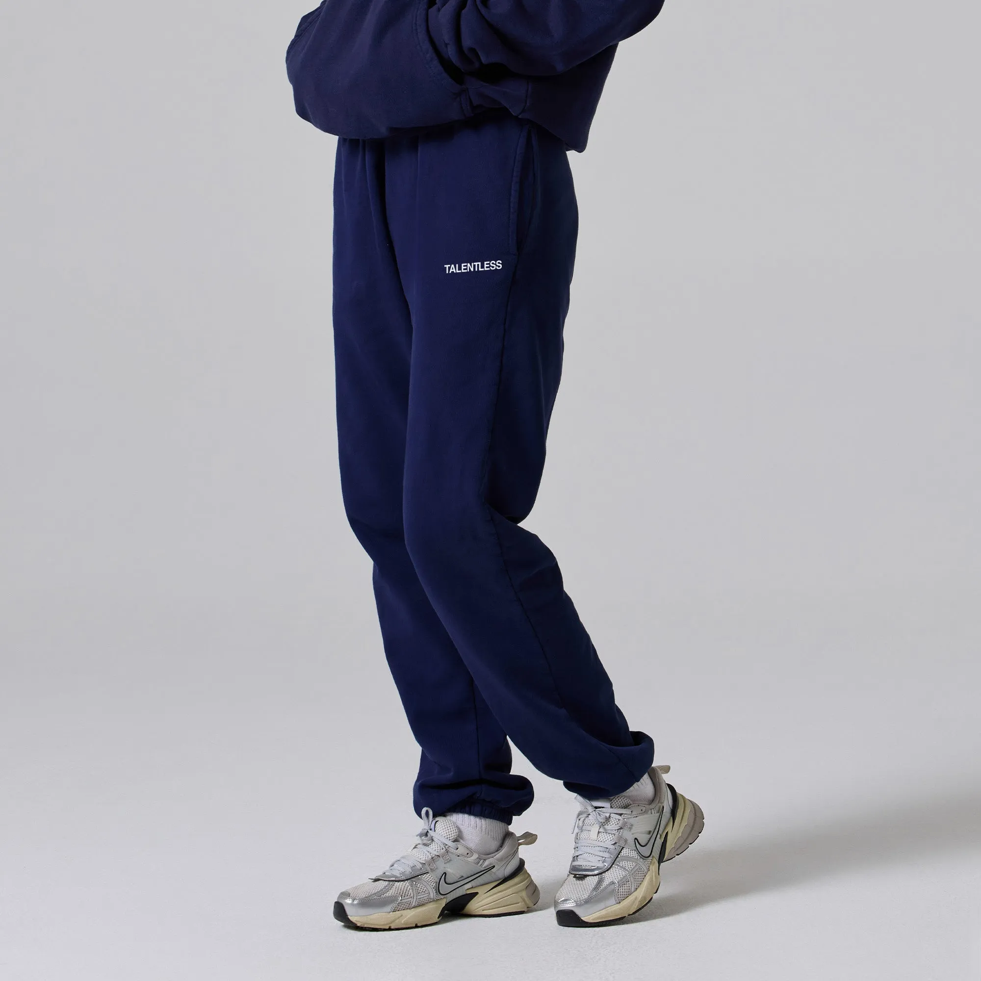 WOMENS LIGHTWEIGHT BUNDLE sold by Talentless product image thumbnail 4
