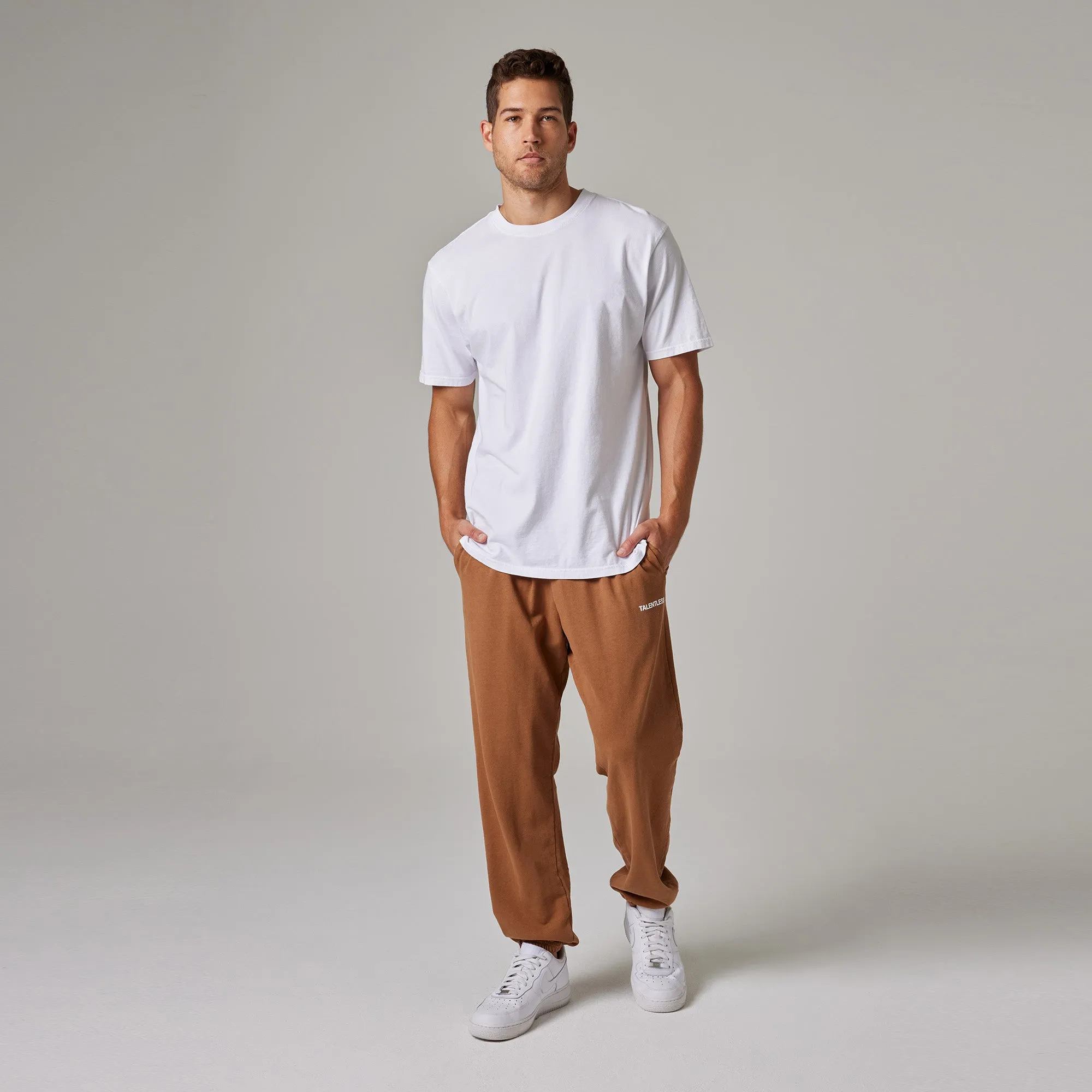 MENS LIGHTWEIGHT SWEATPANTS sold by Talentless product image thumbnail 5