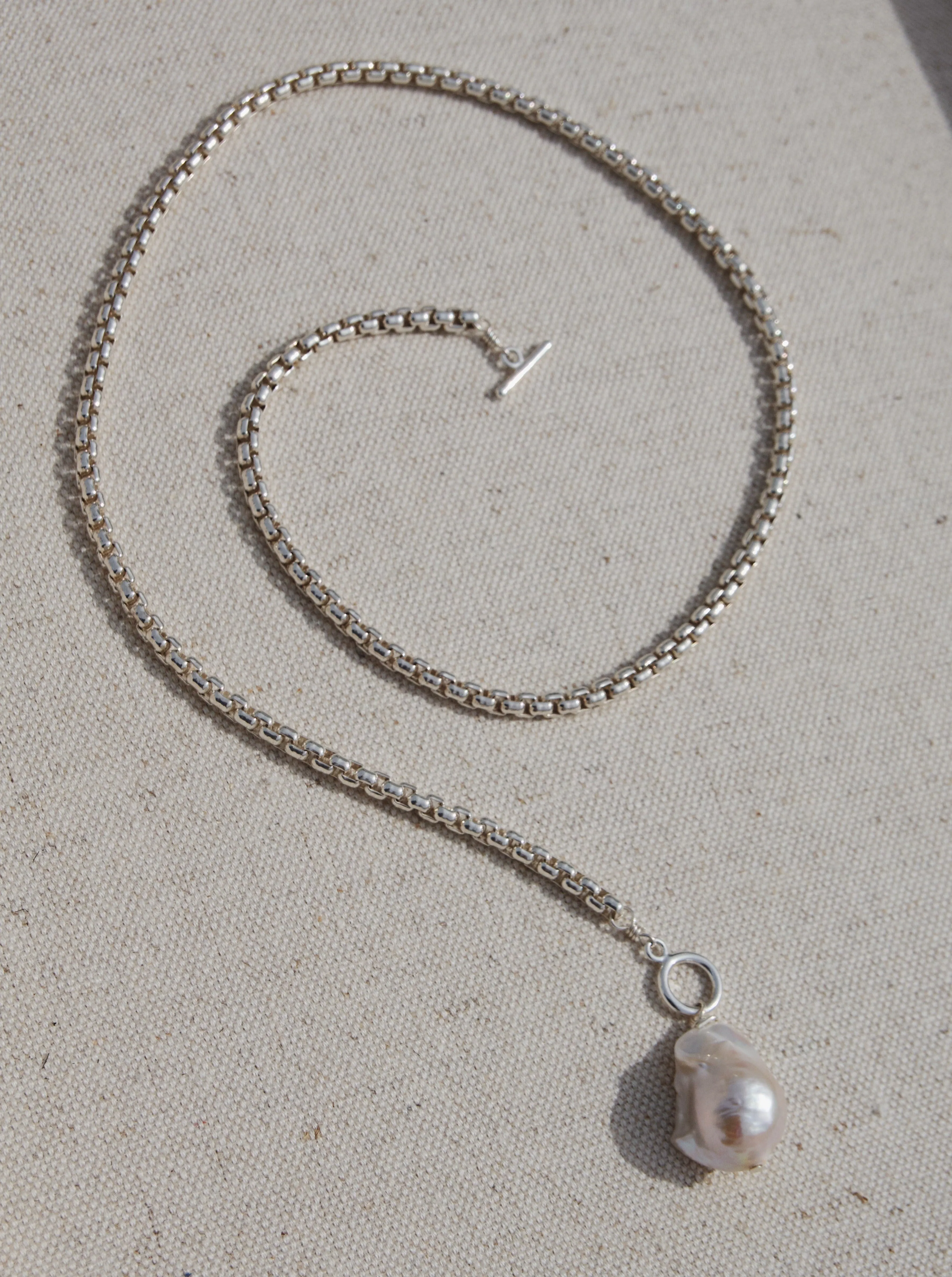 London Necklace sold by Adorn Pili product image thumbnail 3