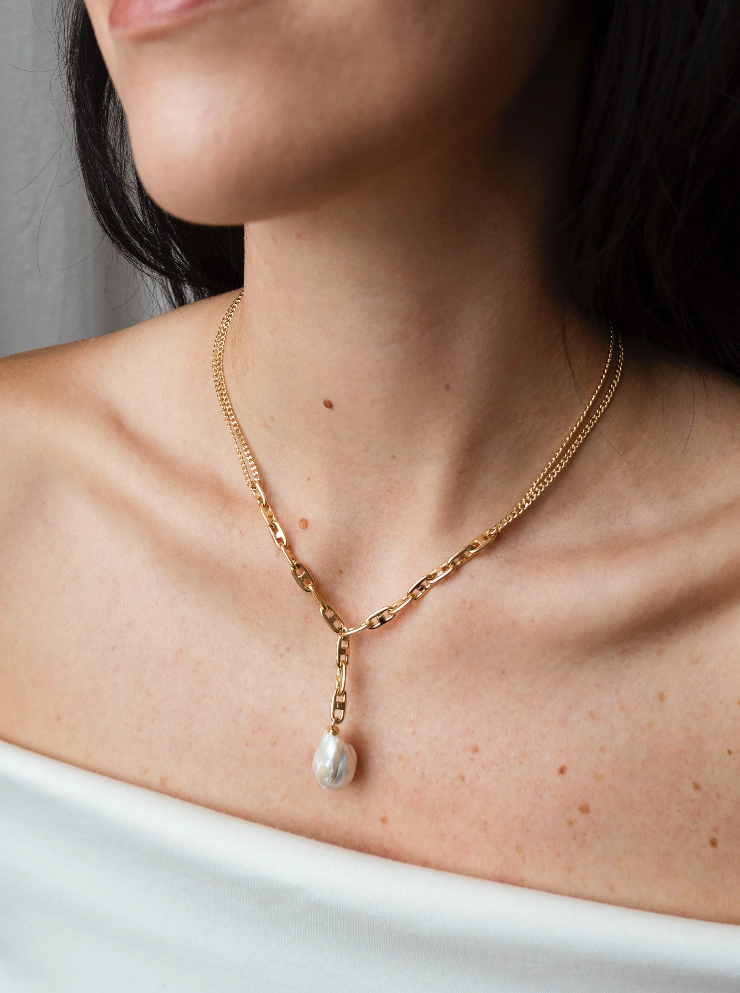 Delia sold by Adorn Pili product image thumbnail 2