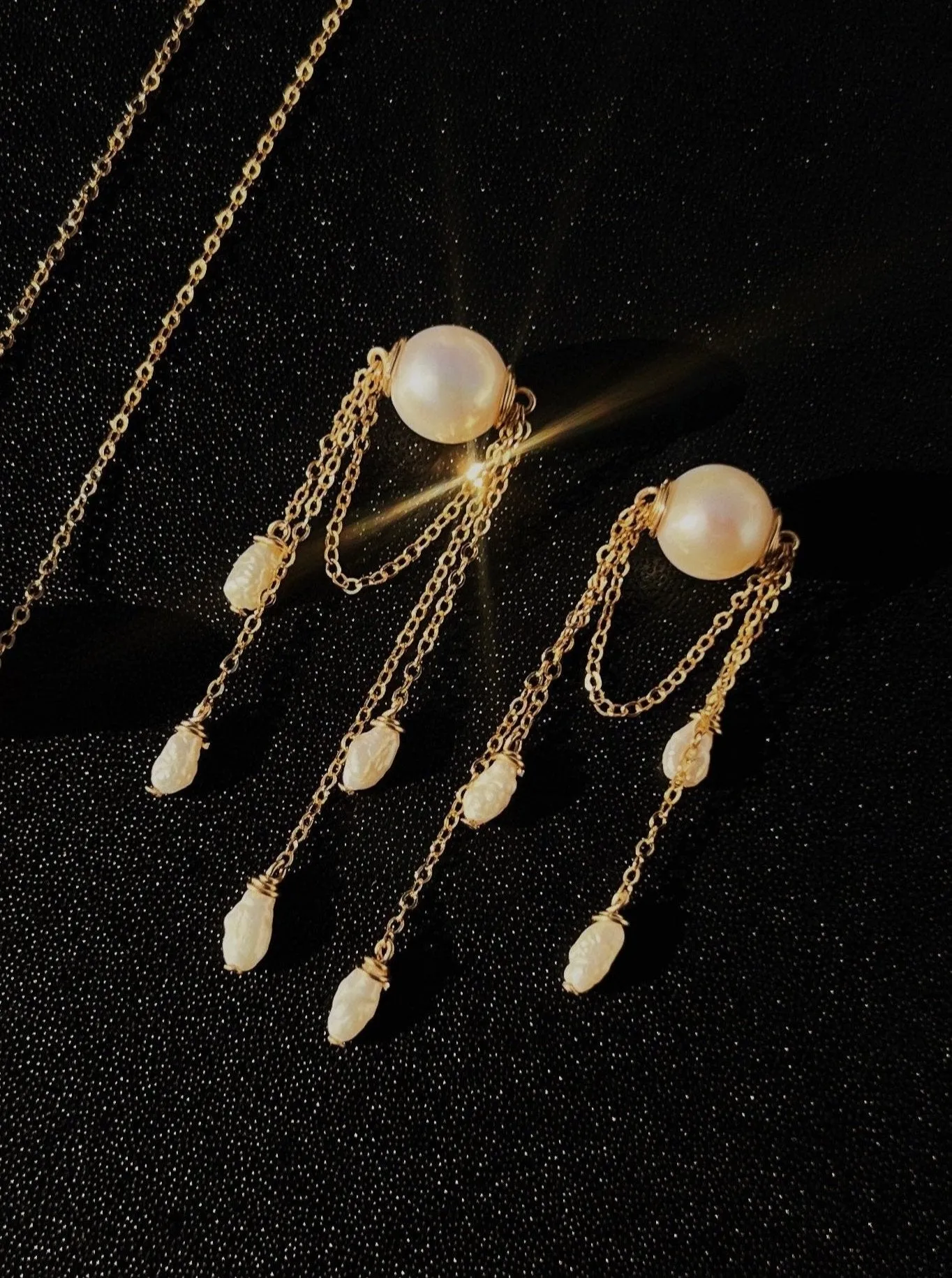 Luna Earrings sold by Adorn Pili product image thumbnail 5