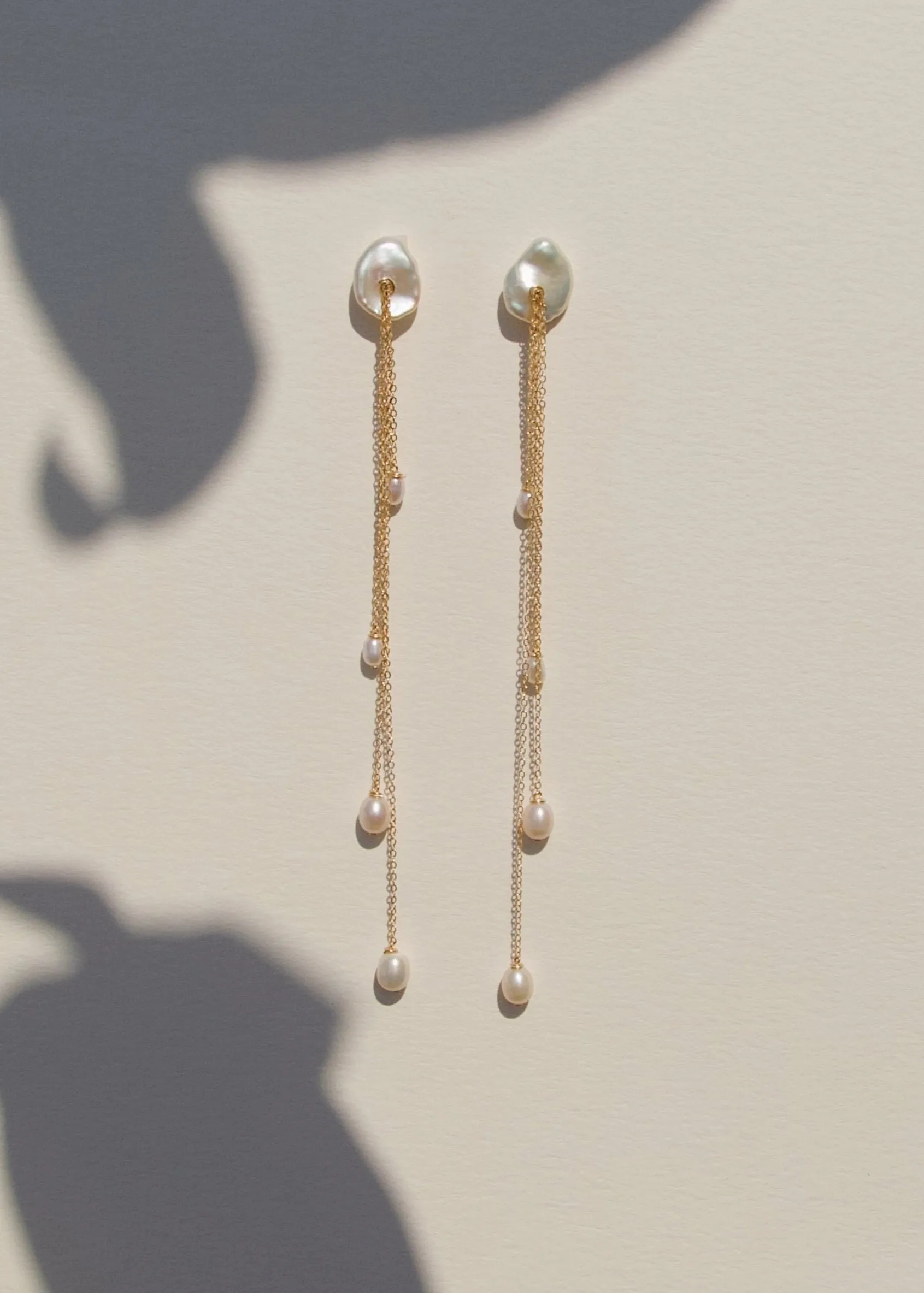 Calla sold by Adorn Pili product image thumbnail 3