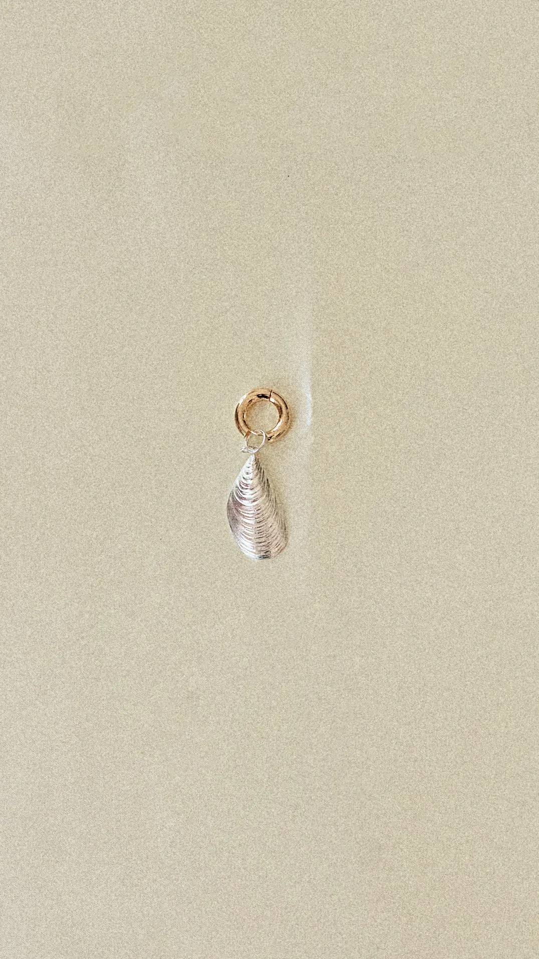 Lovers earring Mussel sold by Bangle Begum product image thumbnail 2