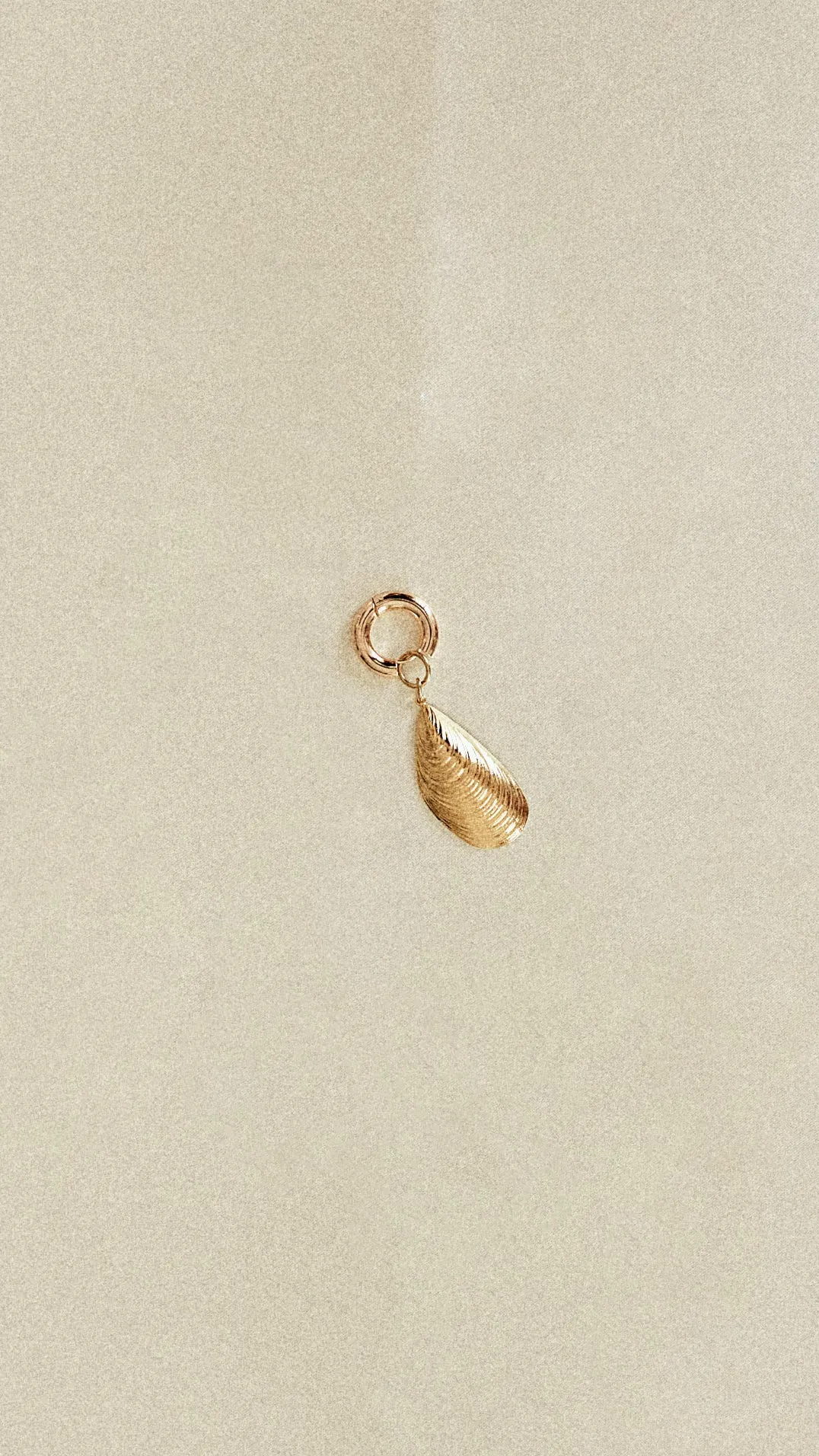 Lovers earring Mussel sold by Bangle Begum product image thumbnail 3