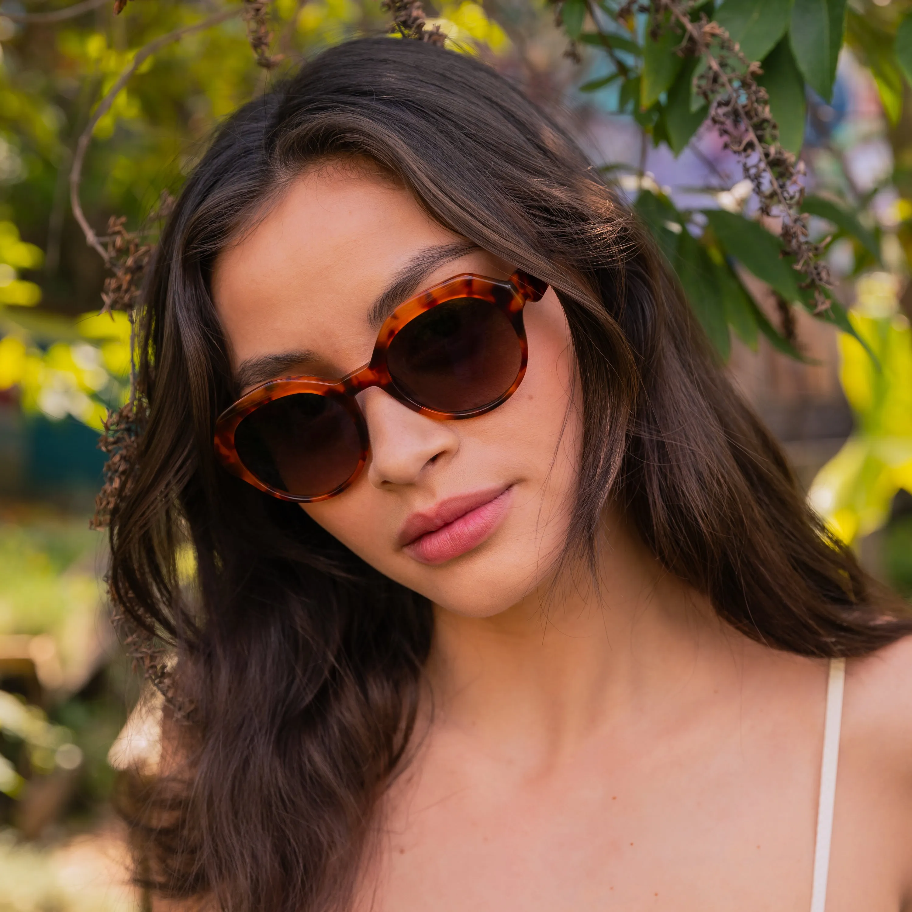 Wendy Tortoise - Sunglasses sold by Le Petit Lunetier product image thumbnail 4
