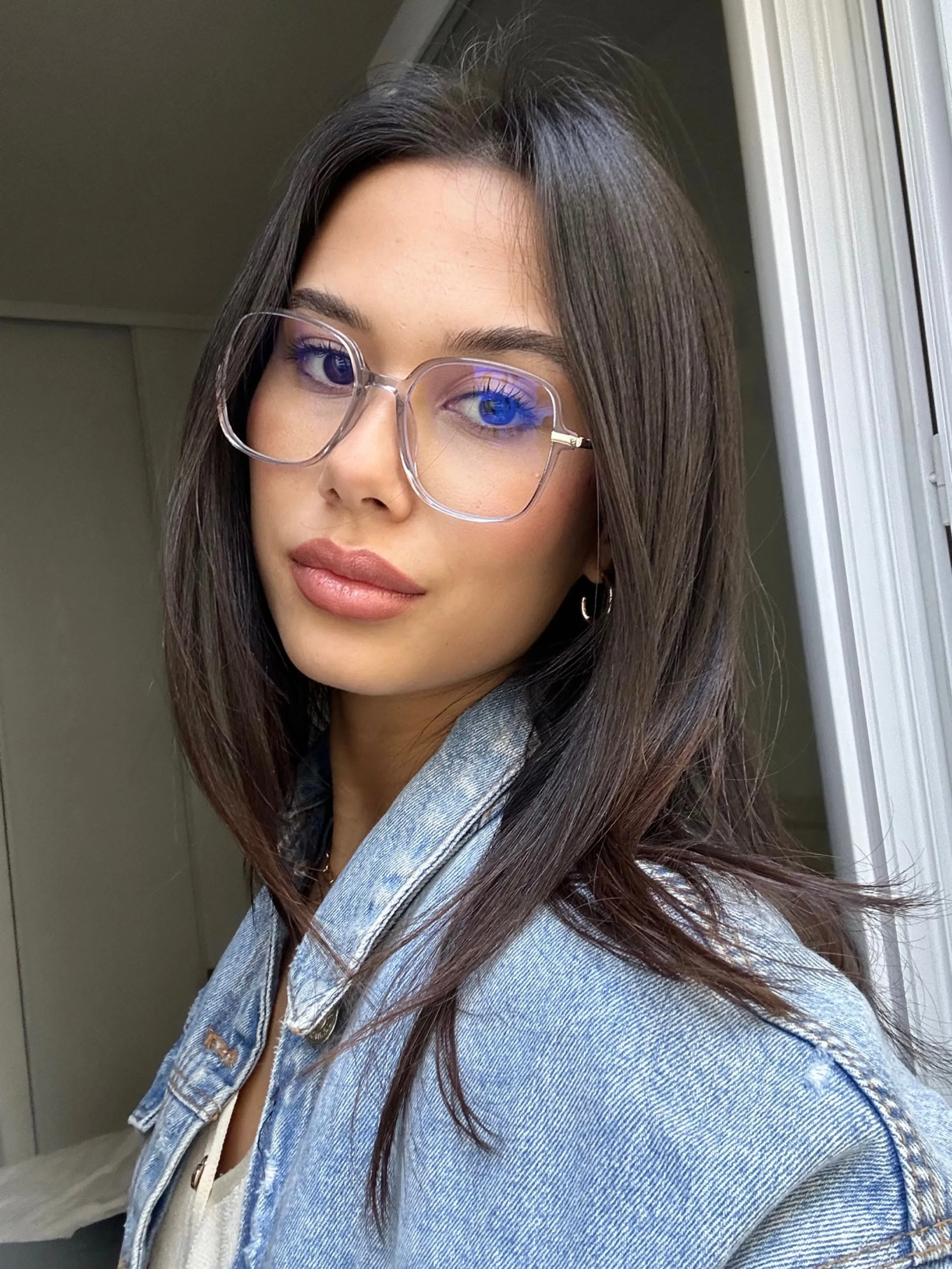 Annie.J Grey Transparent - Blue Light sold by Le Petit Lunetier