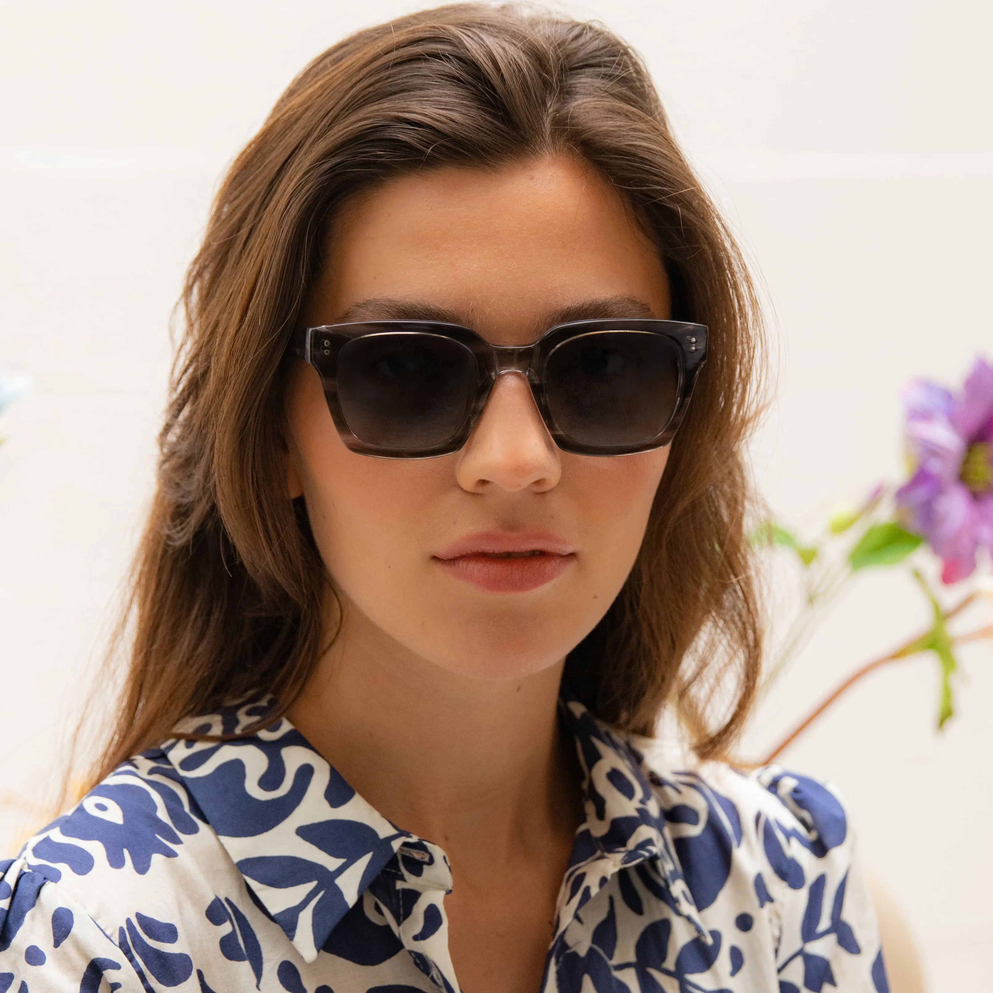 Josh.H Gray - Sunglasses sold by Le Petit Lunetier product image thumbnail 3