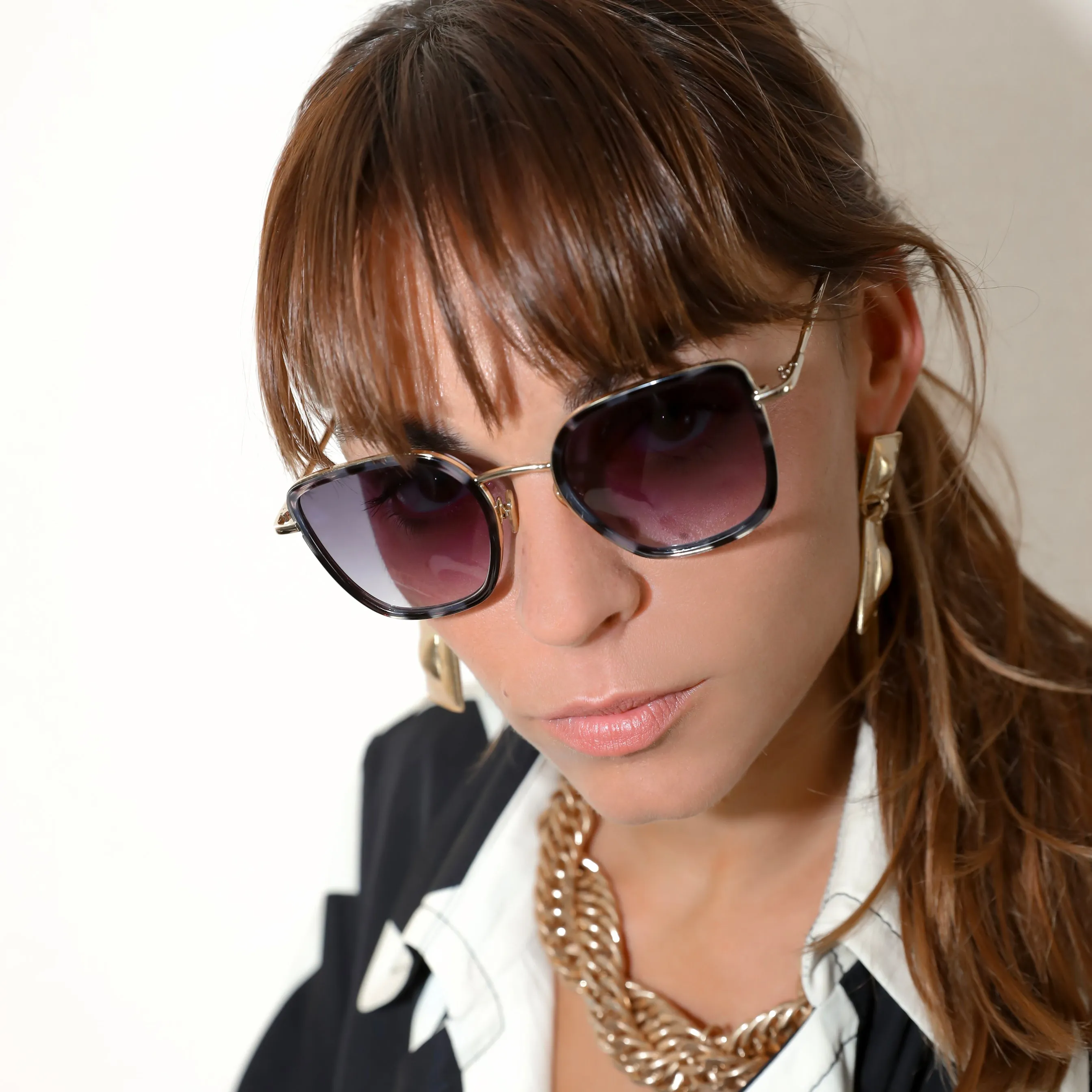 Ginny.M Black Tortoise - Sunglasses sold by Le Petit Lunetier product image thumbnail 2