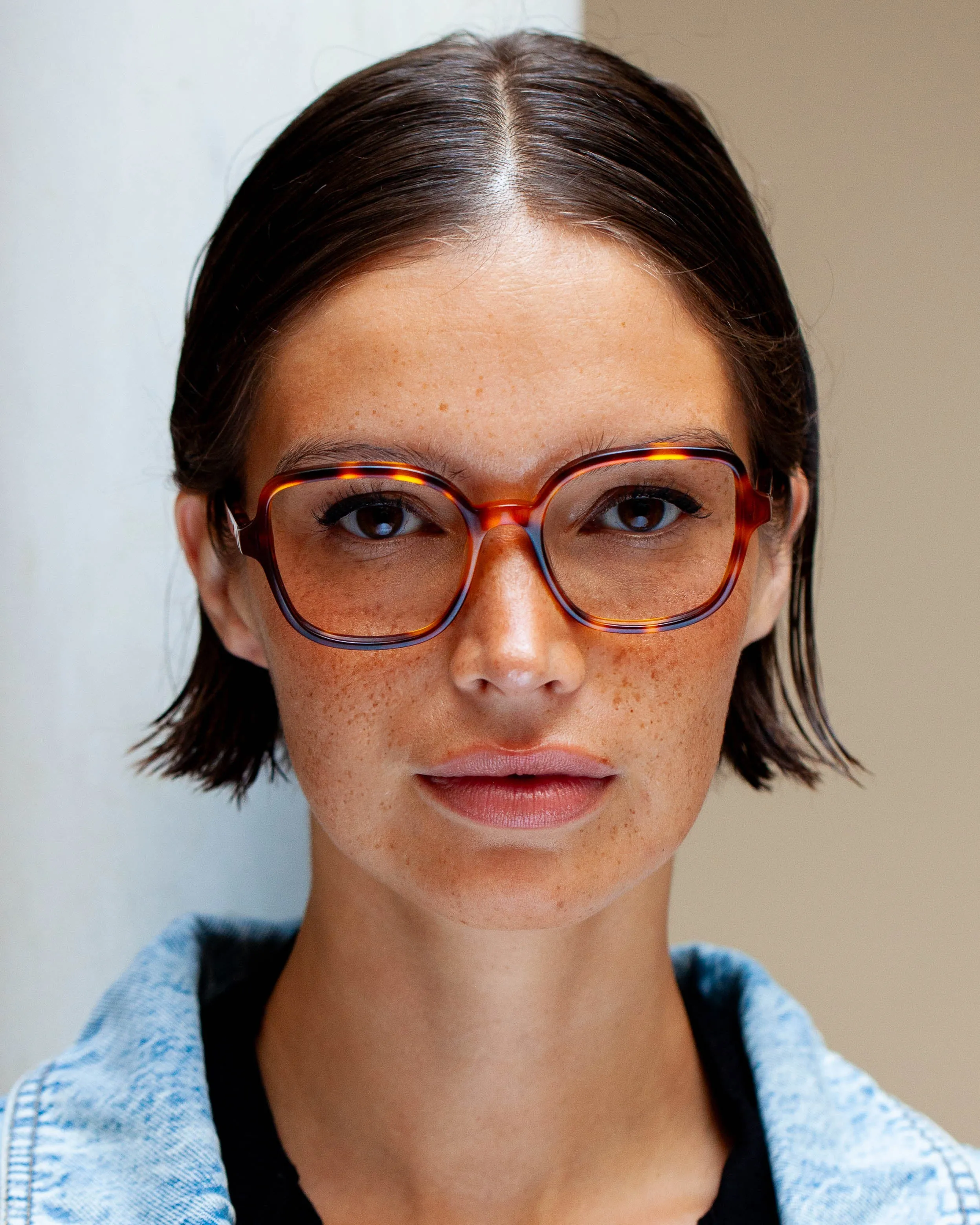 Sidonie Tortoise - Blue Light sold by Le Petit Lunetier product image thumbnail 3