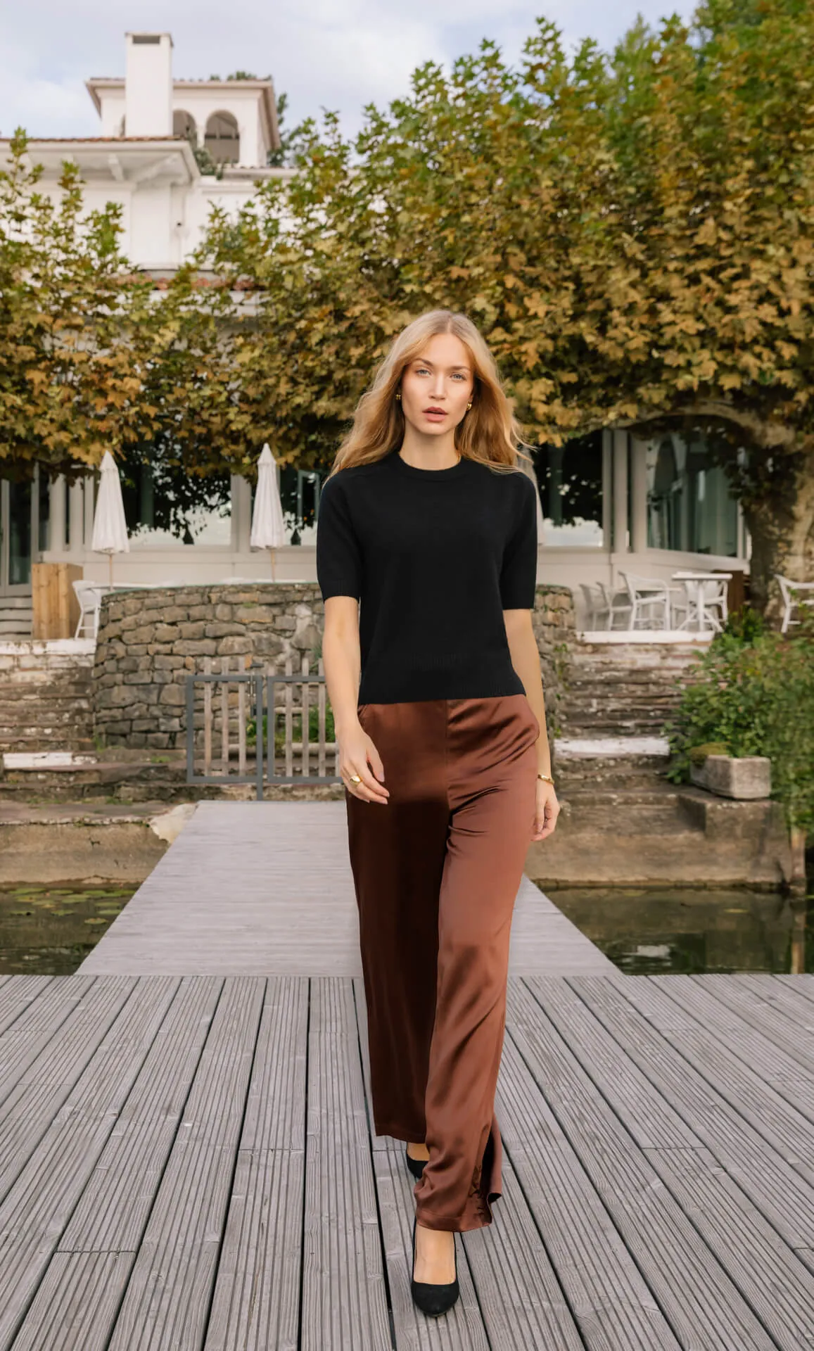 Vittoria Short-Sleeve Cashmere Sweater sold by Ravella product image thumbnail 5
