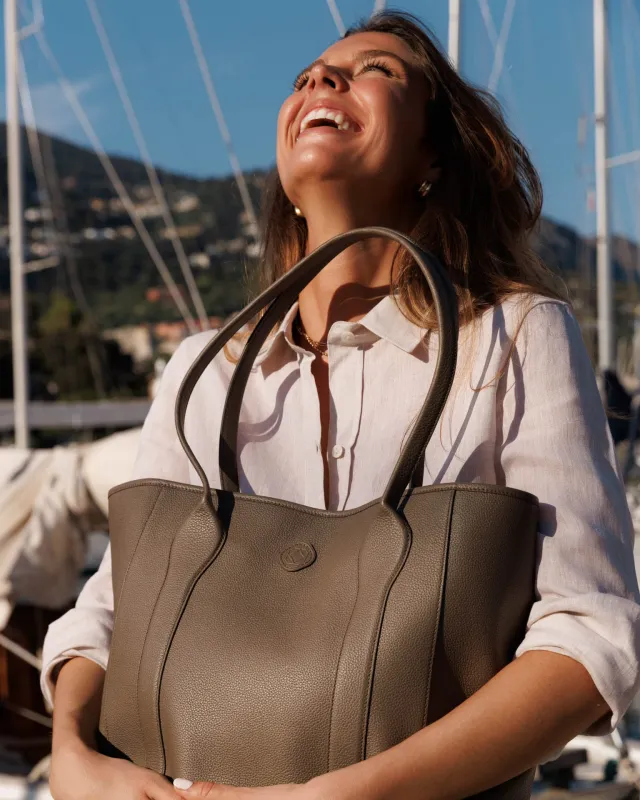 Madame Tote Bag in Leather sold by Ravella