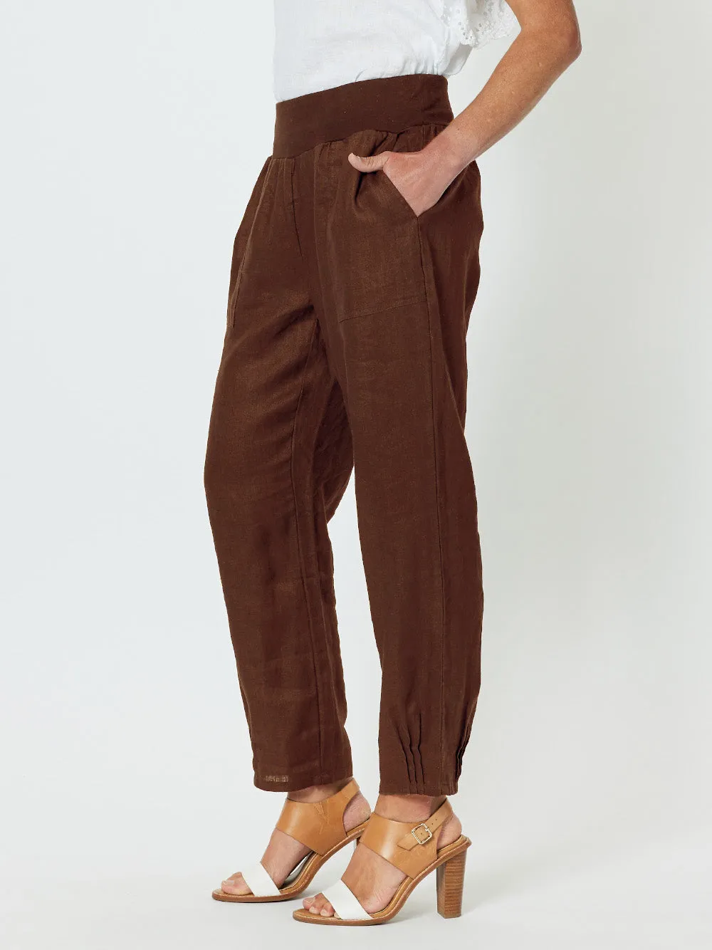 Sarah Linen Pleat Hem Pant - Koko sold by RC & Co product image thumbnail 4