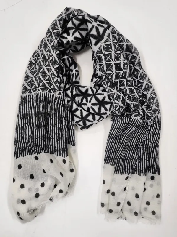 Panel Scarf - Black/White sold by RC & Co