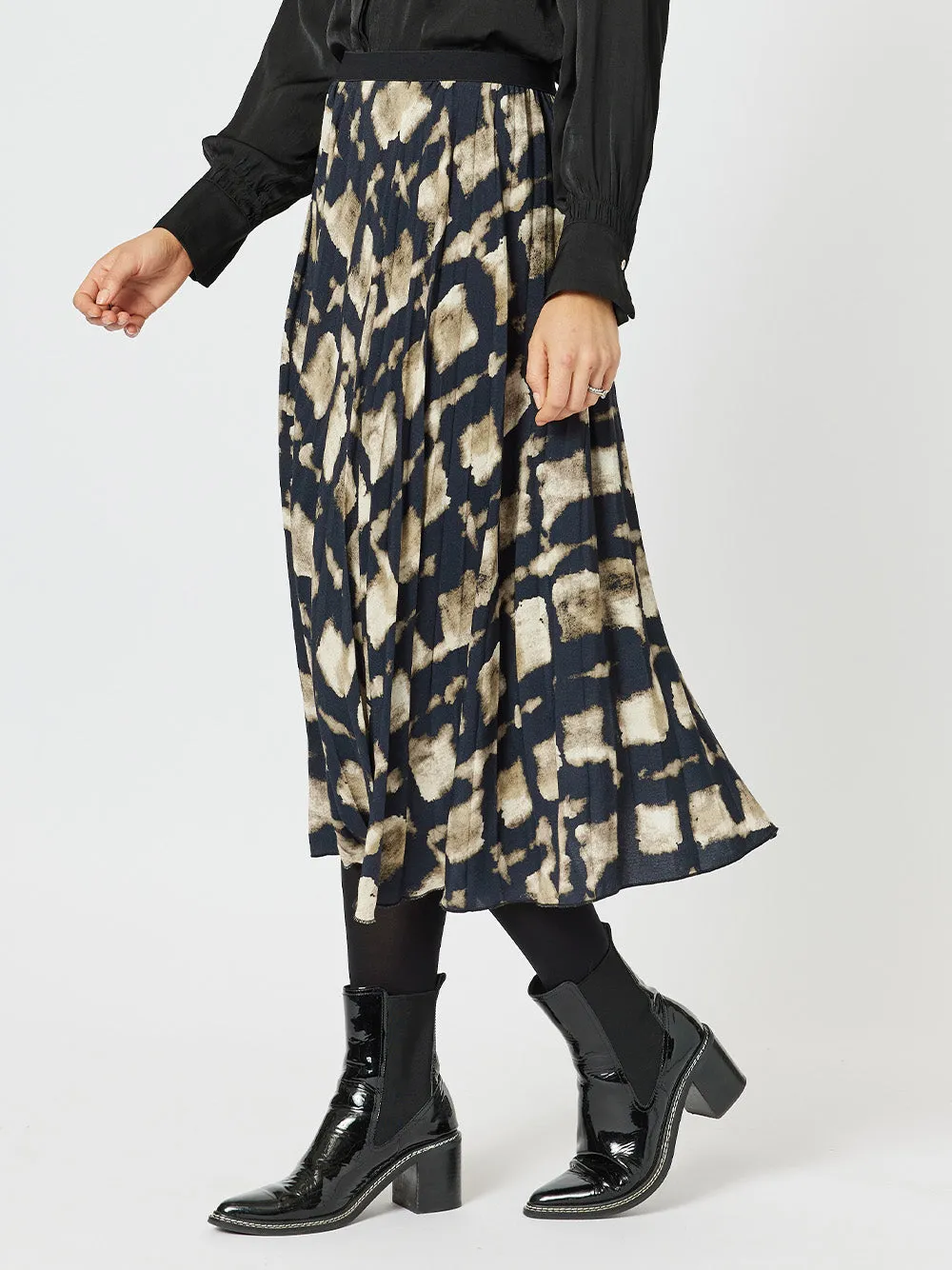 Marrakesh Print Skirt - Navy/Stone sold by RC & Co product image thumbnail 3