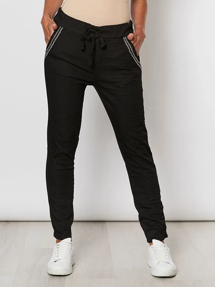Pocket Detail Jogger Jean - Black sold by RC & Co