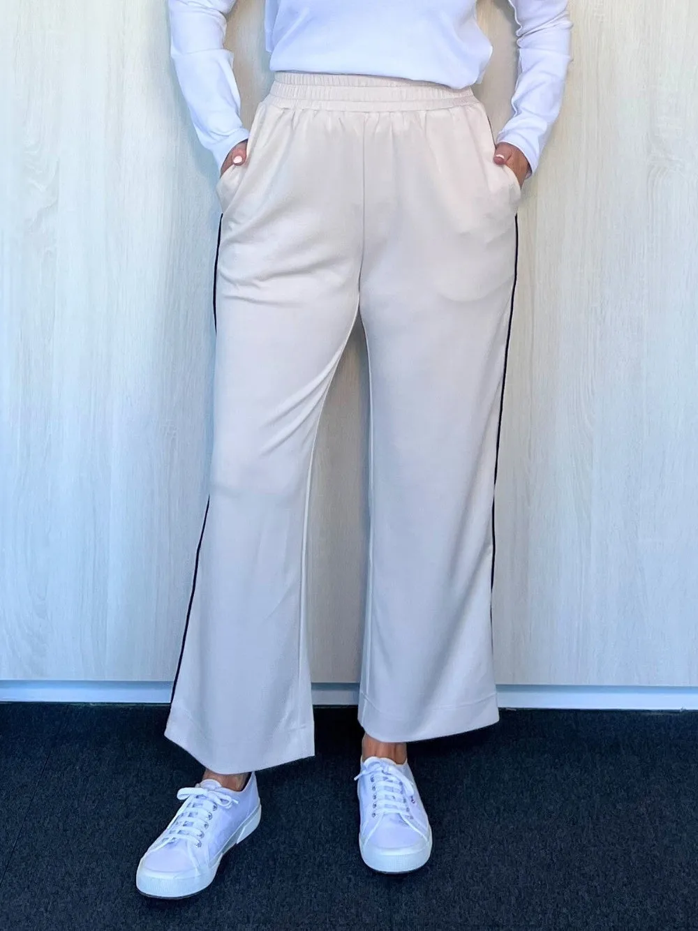 Urban Crop Pant - Chalk sold by RC & Co