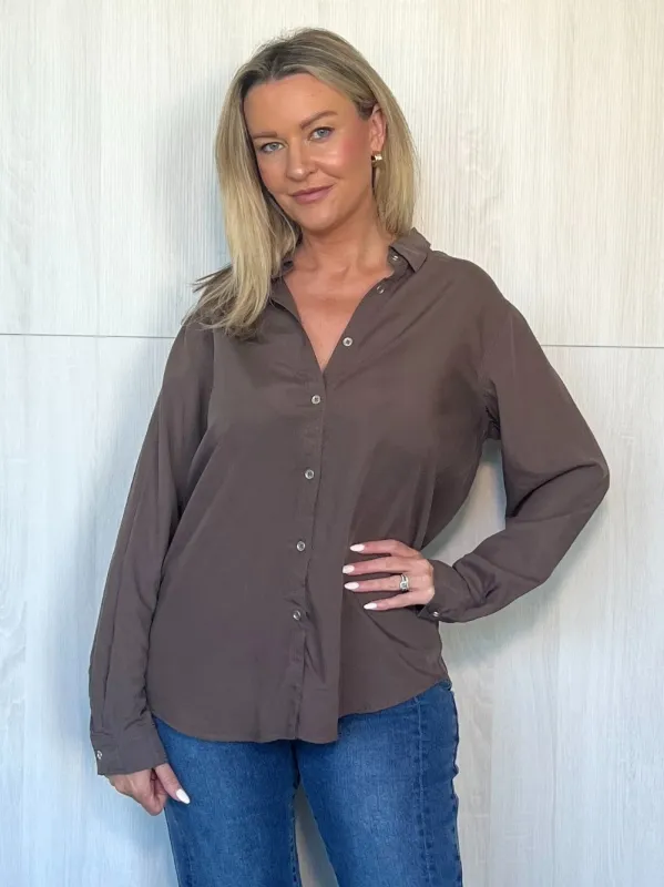 Hailey Chic Shirt - Chocolate sold by RC & Co