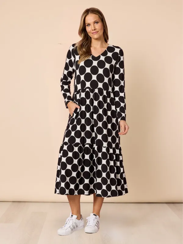 Tres Bien Spot Print Dress - Black/White made by RC & Co