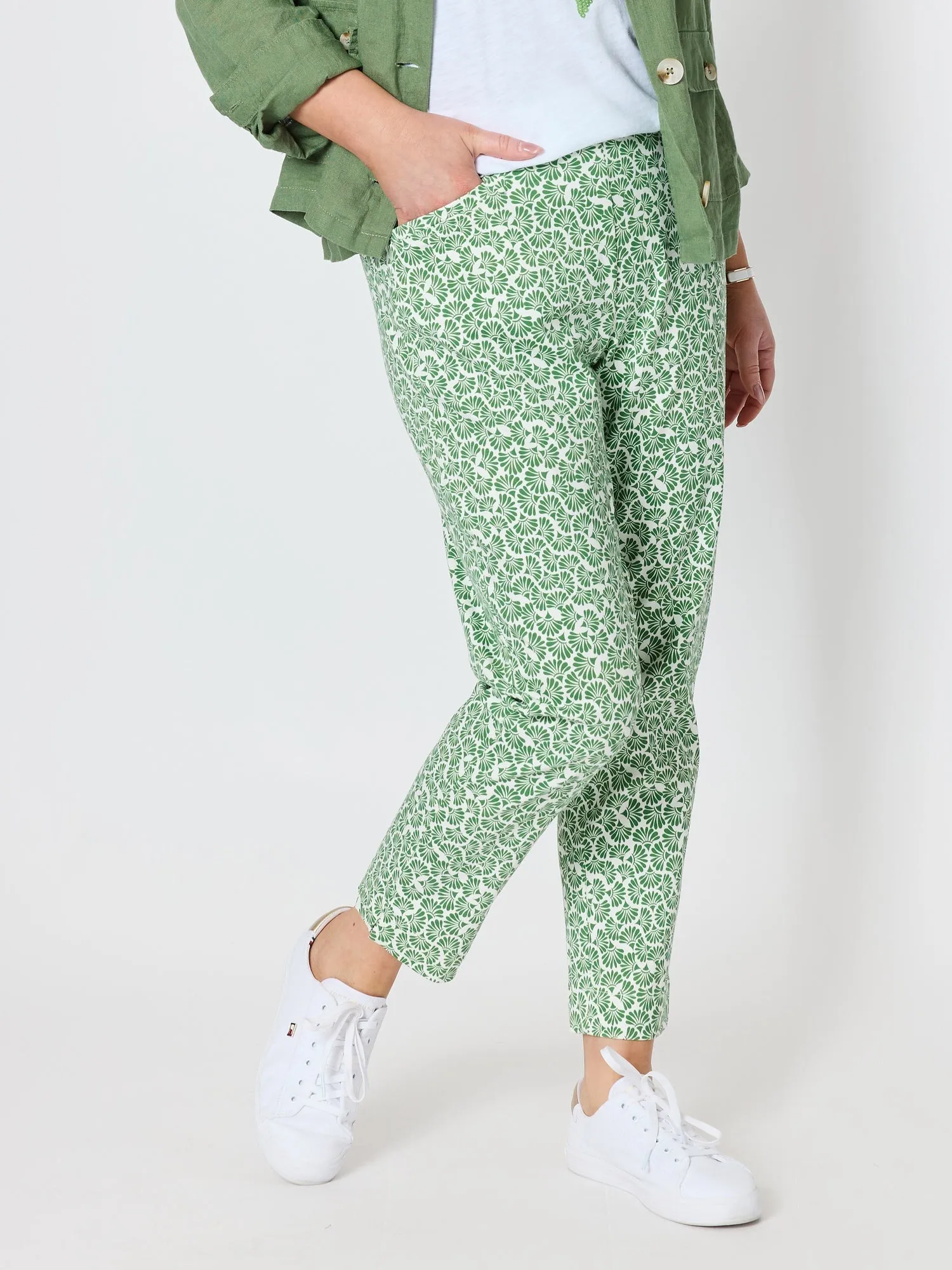 Oasis Print Slim Leg Pant - Fern White sold by RC & Co product image thumbnail 3