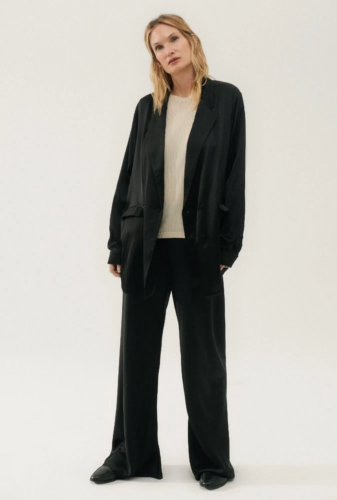 Relaxed Blazer Black sold by Silk Laundry product image thumbnail 3