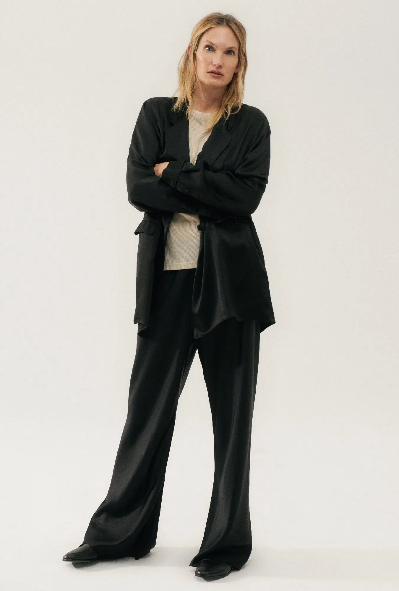 Relaxed Blazer Black sold by Silk Laundry