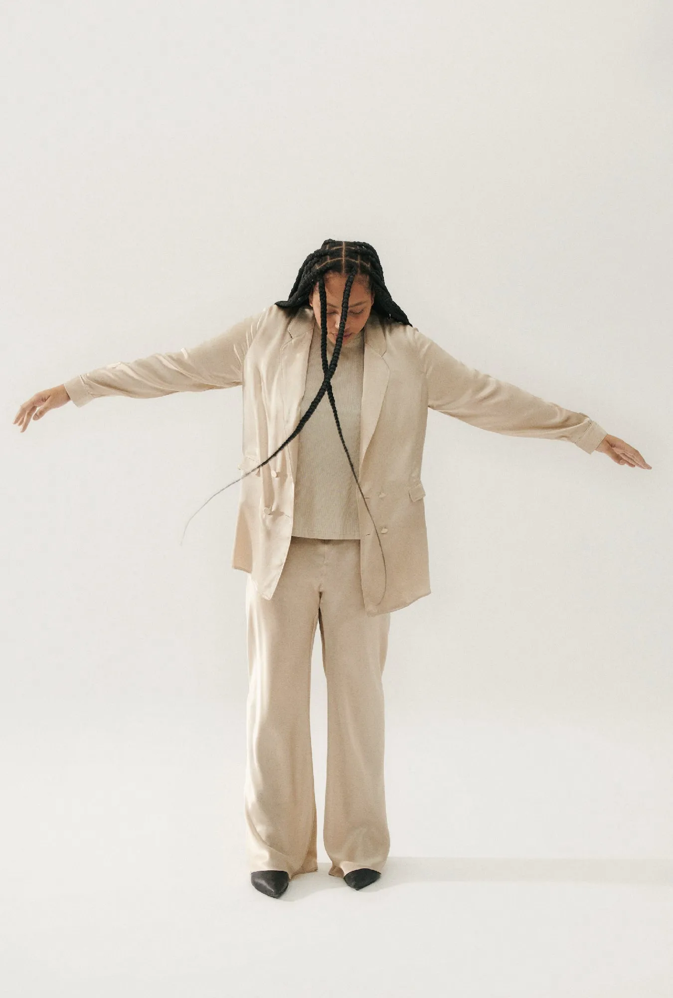 Relaxed Blazer Hazelnut sold by Silk Laundry product image thumbnail 4