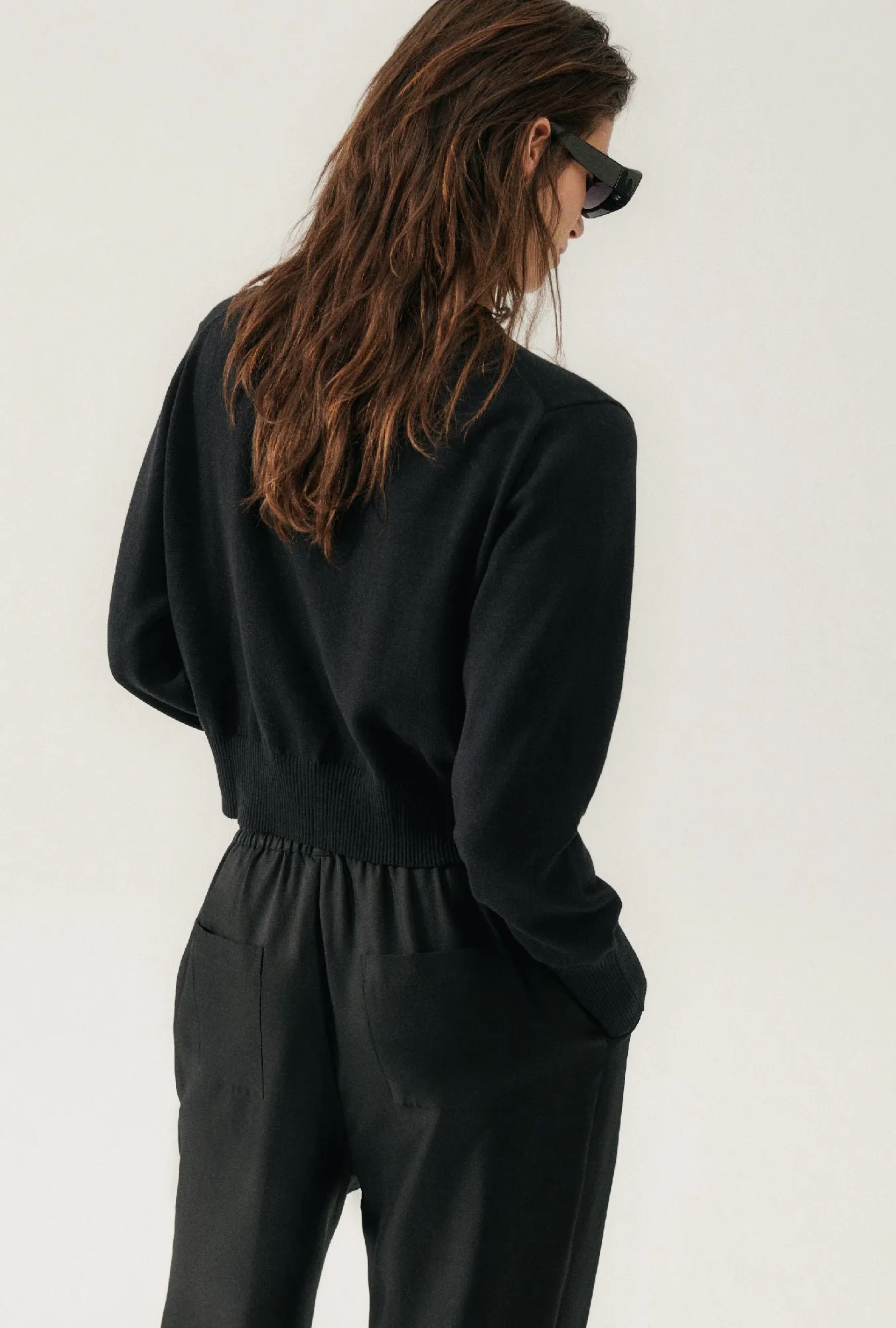 Cropped Cardigan Black sold by Silk Laundry product image thumbnail 4