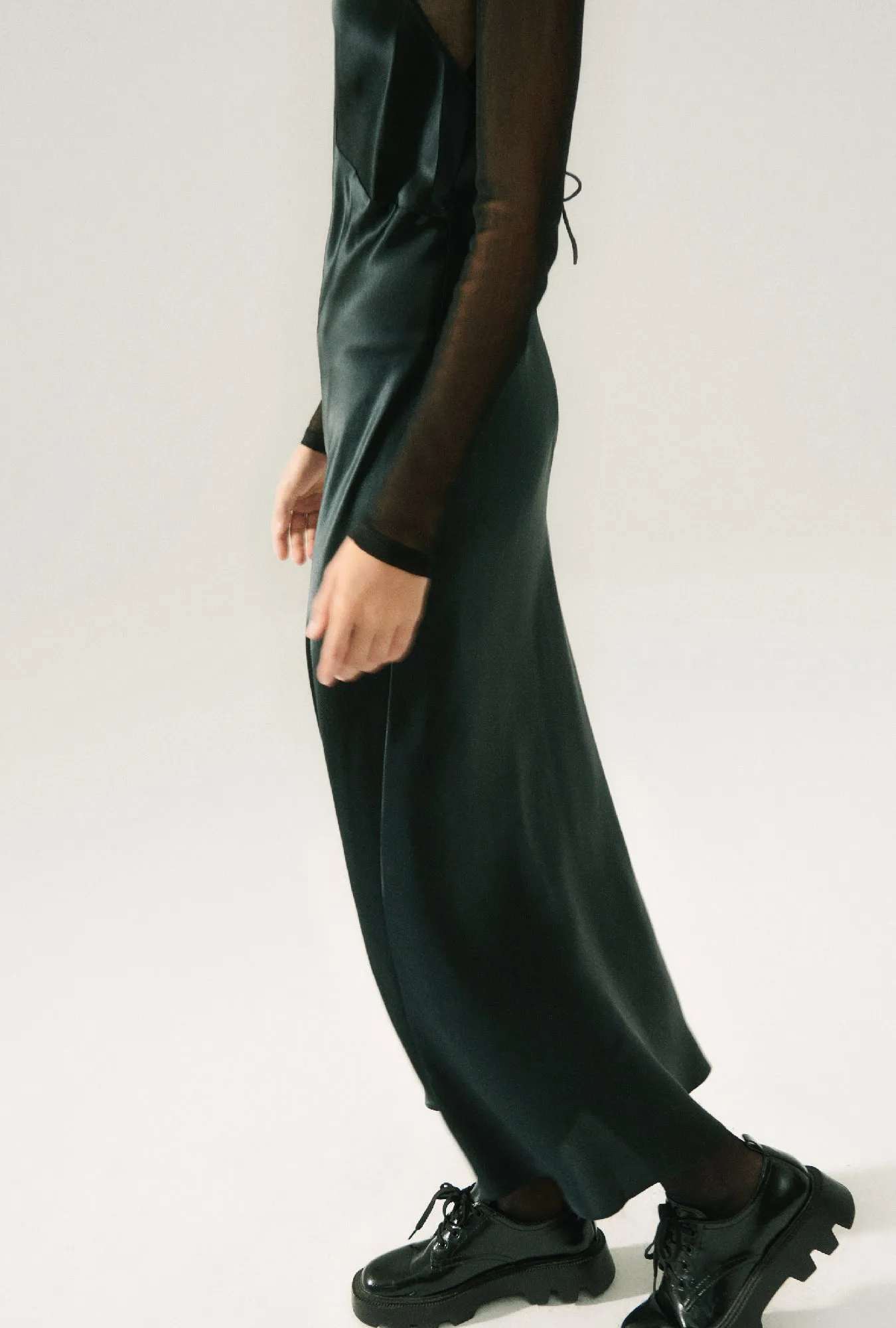 DECO ROULEAU DRESS BLACK sold by Silk Laundry product image thumbnail 5