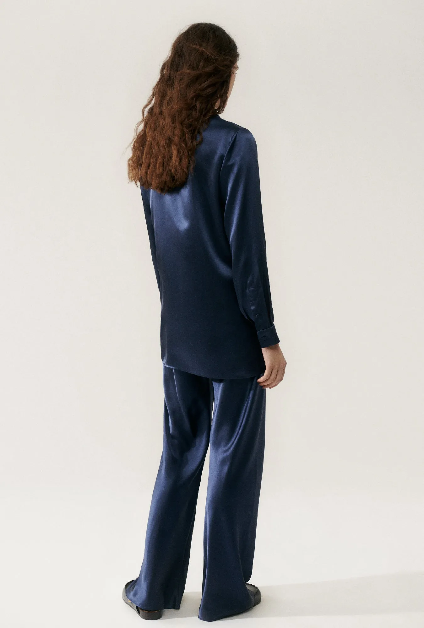 Relaxed Blazer Midnight sold by Silk Laundry product image thumbnail 3