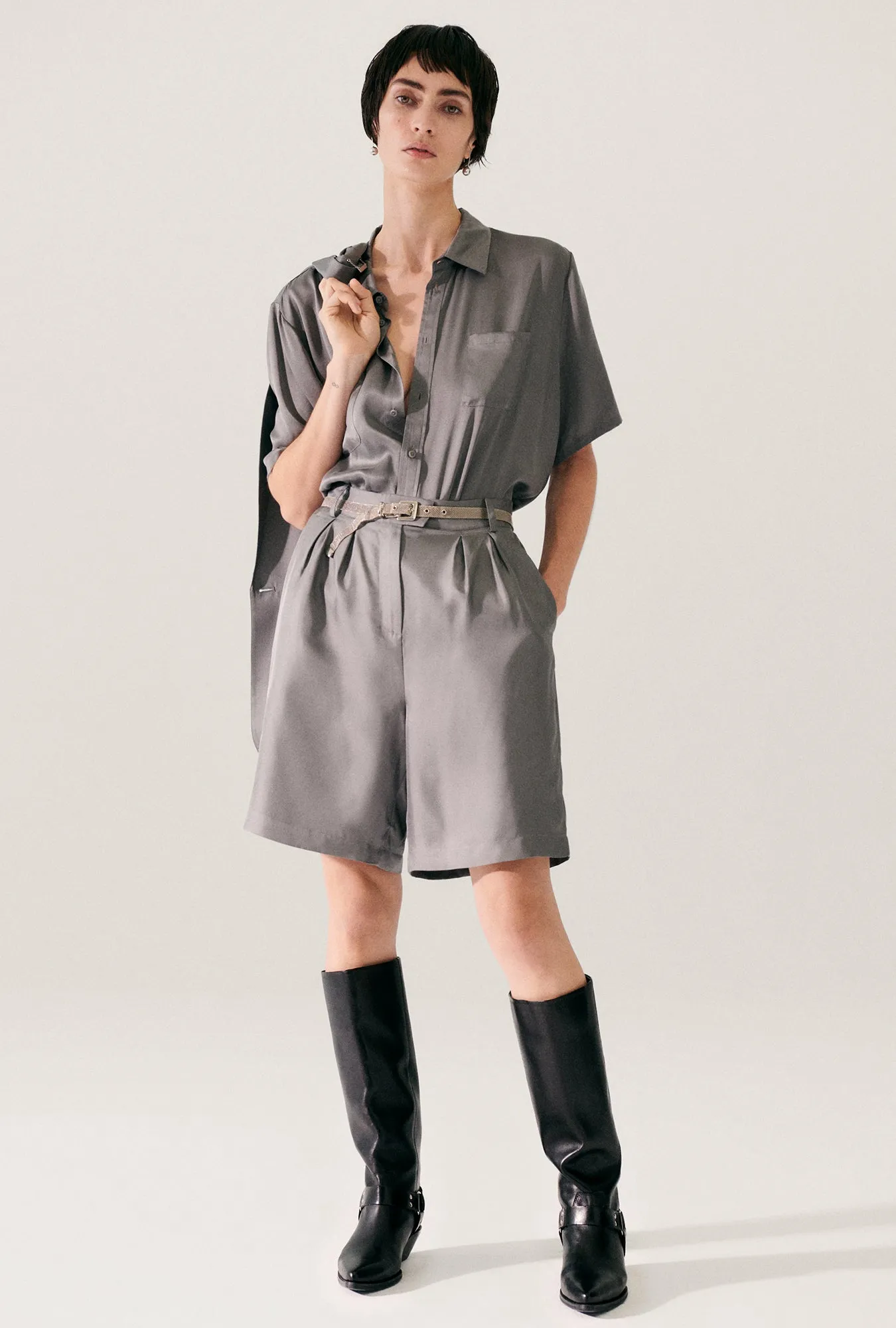 SHORT SLEEVE BOYFRIEND SHIRT GREY PEARL sold by Silk Laundry product image thumbnail 5