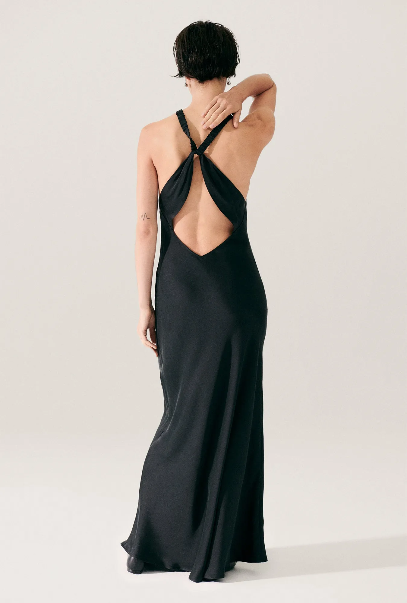 HIGH LOW DRESS BLACK sold by Silk Laundry product image thumbnail 4