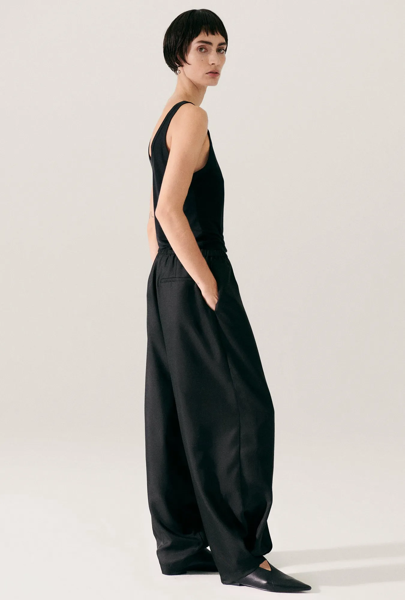 JERSEY SCOOP TANK BLACK sold by Silk Laundry product image thumbnail 5