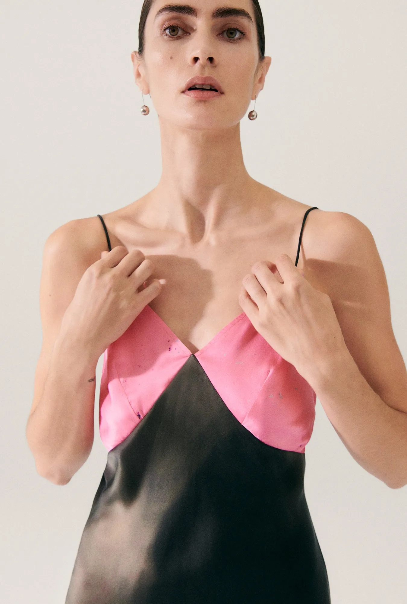 DECO ROULEAU DRESS SMOKE / HOG WASH sold by Silk Laundry product image thumbnail 4