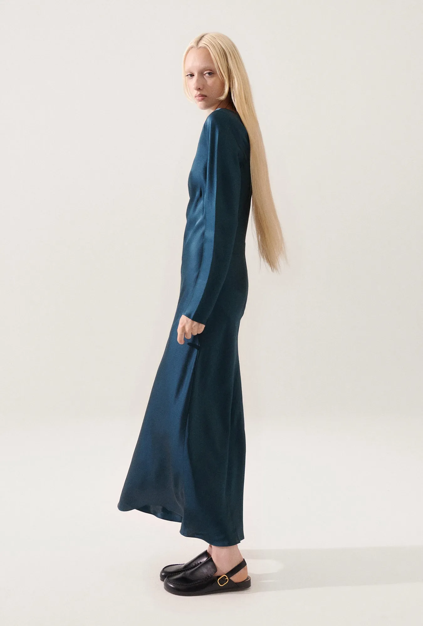 FULL SLEEVE BIAS DRESS TEAL sold by Silk Laundry product image thumbnail 3