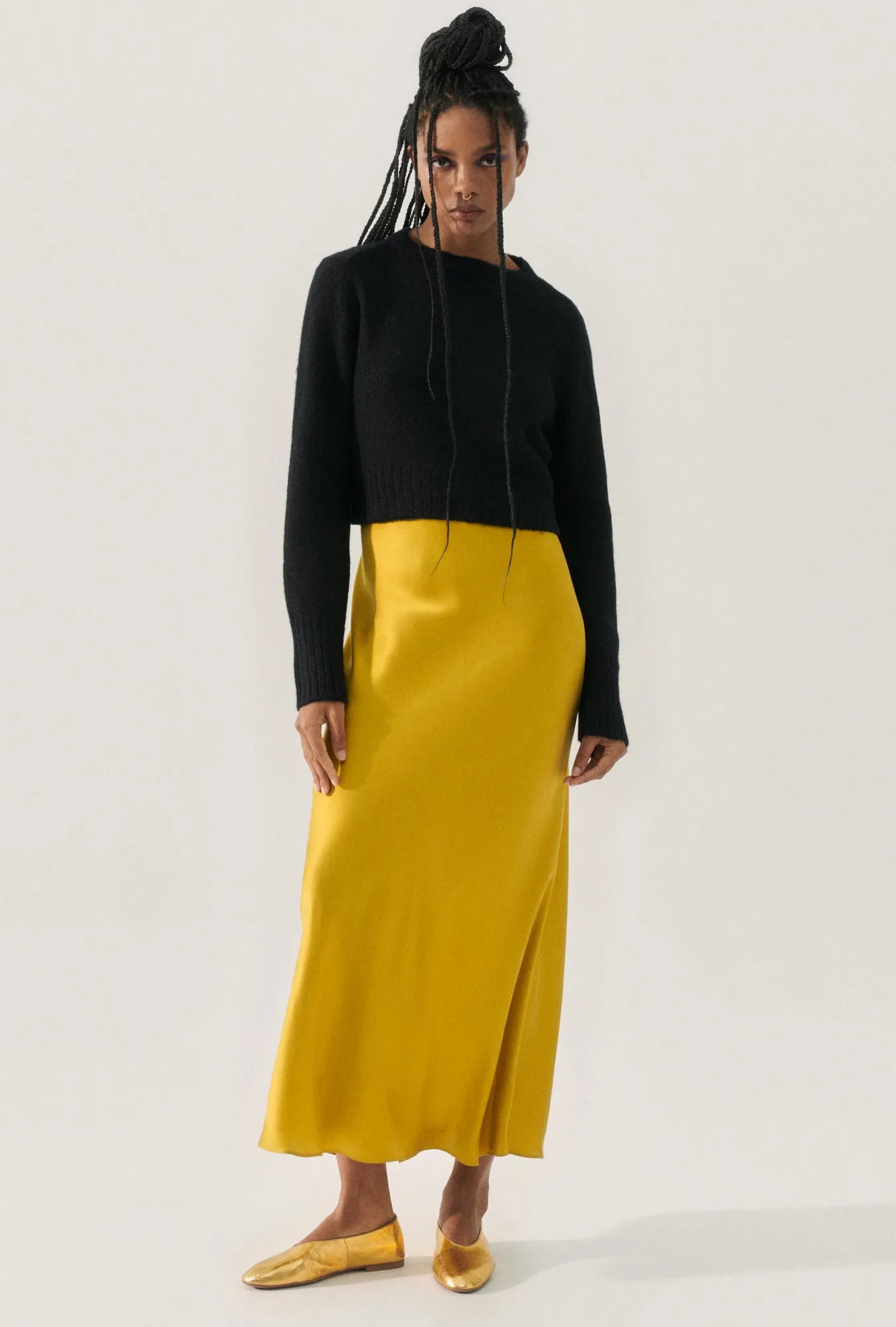 ALPACA REVERSED CROPPED CARDIGAN BLACK sold by Silk Laundry product image thumbnail 4