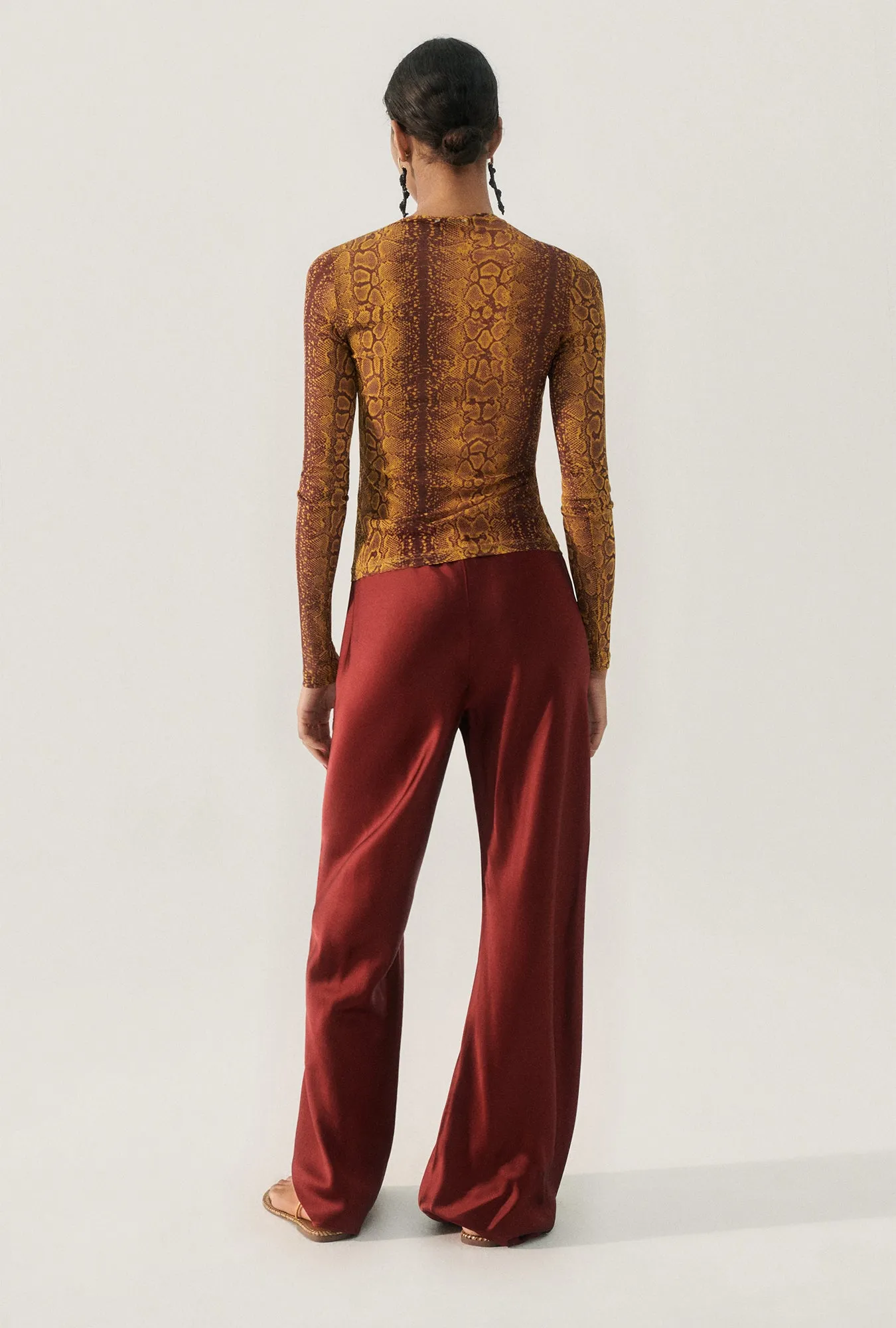 MESH LONG SLEEVE TOP SNAKE SKIN sold by Silk Laundry product image thumbnail 3