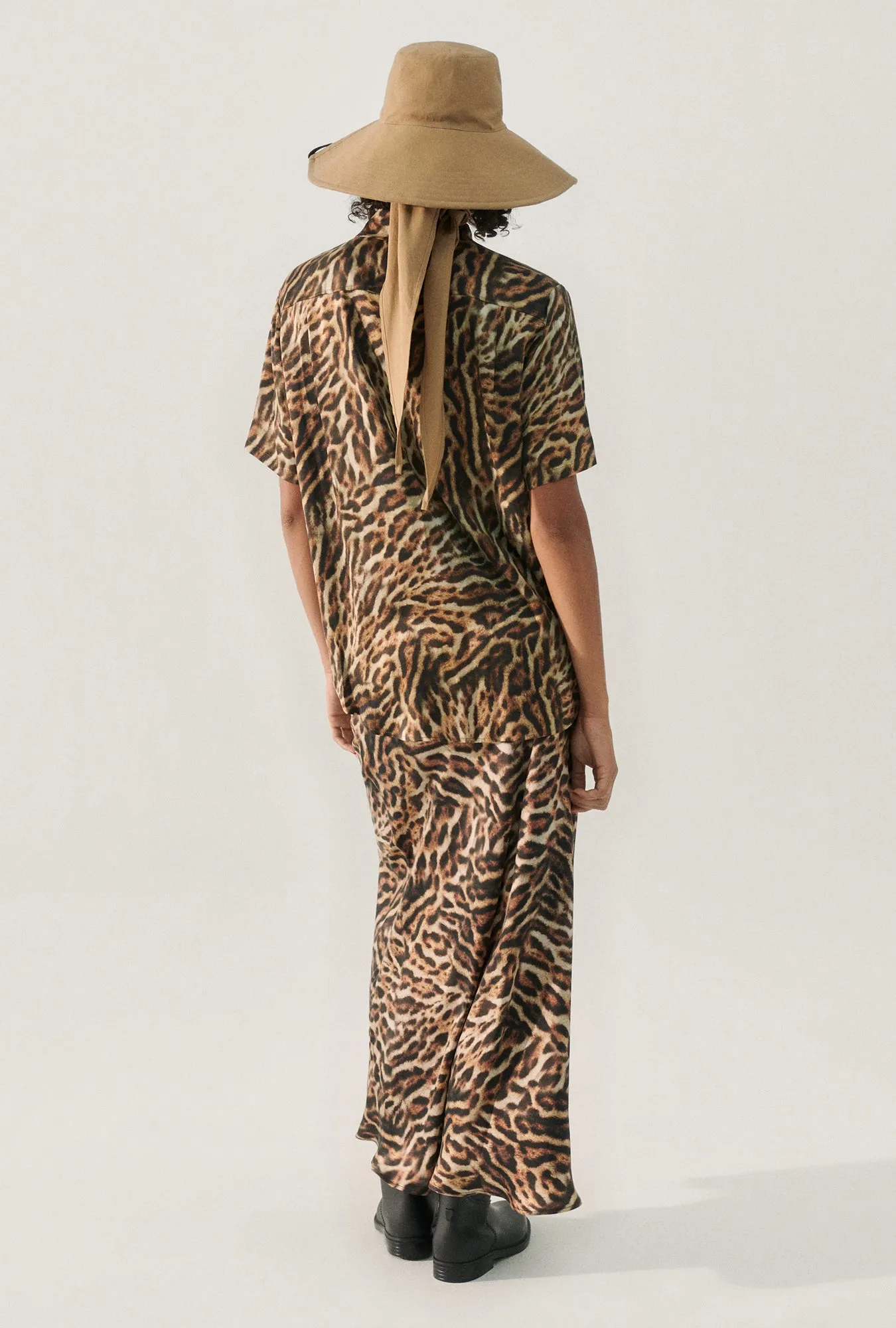 SHORT SLEEVE BOYFRIEND SHIRT LEOPARD sold by Silk Laundry product image thumbnail 3