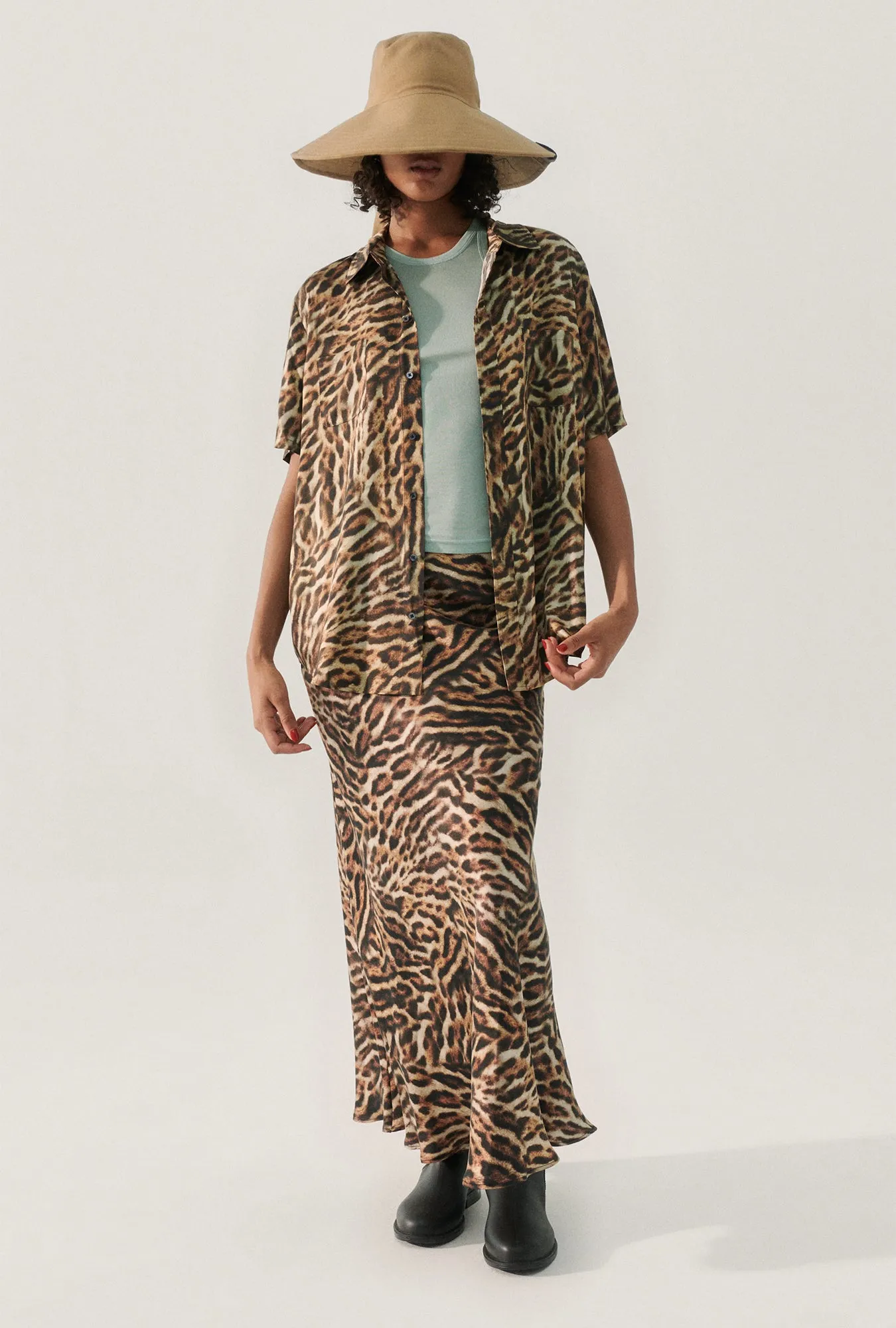 SHORT SLEEVE BOYFRIEND SHIRT LEOPARD sold by Silk Laundry product image thumbnail 4