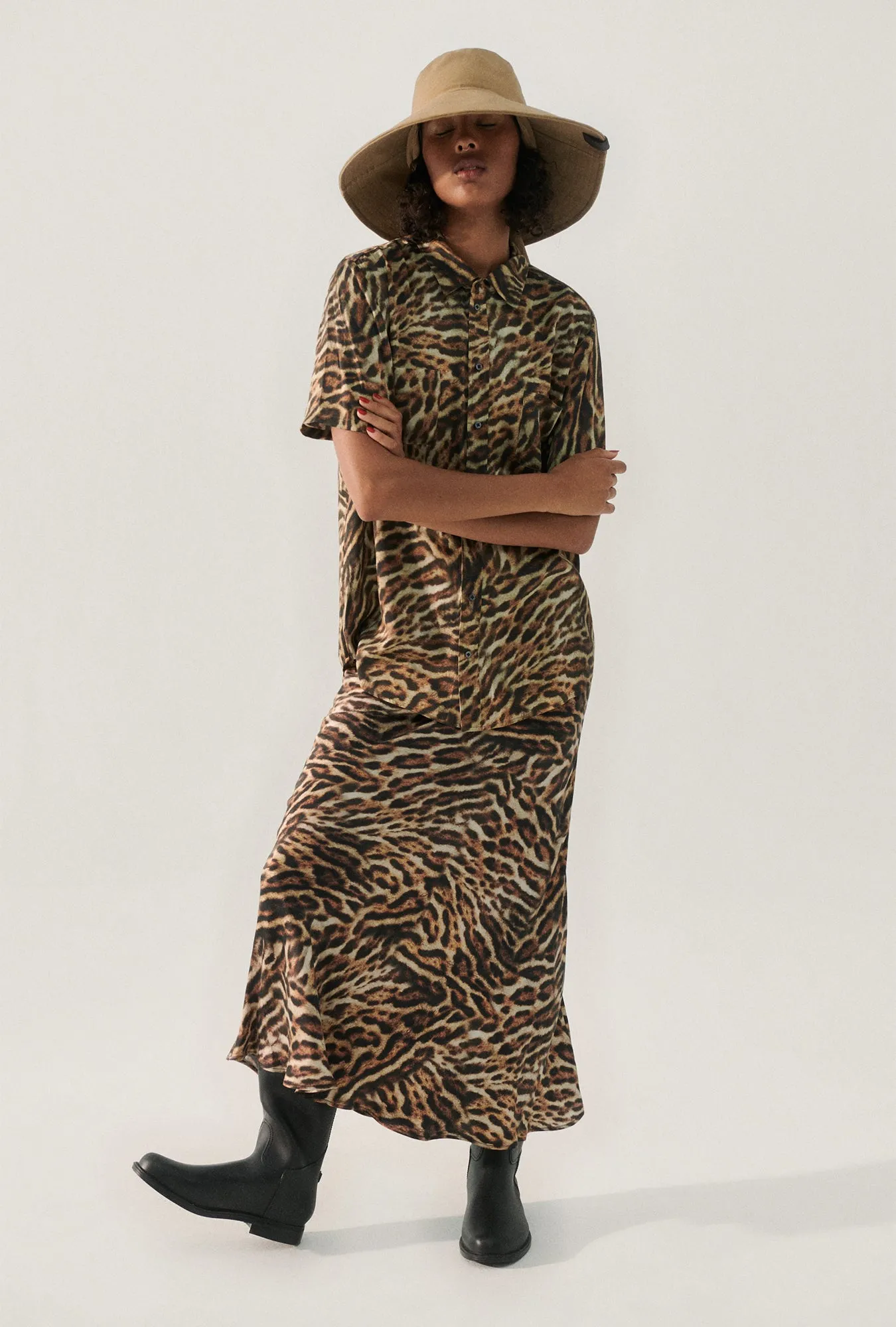 SHORT SLEEVE BOYFRIEND SHIRT LEOPARD sold by Silk Laundry