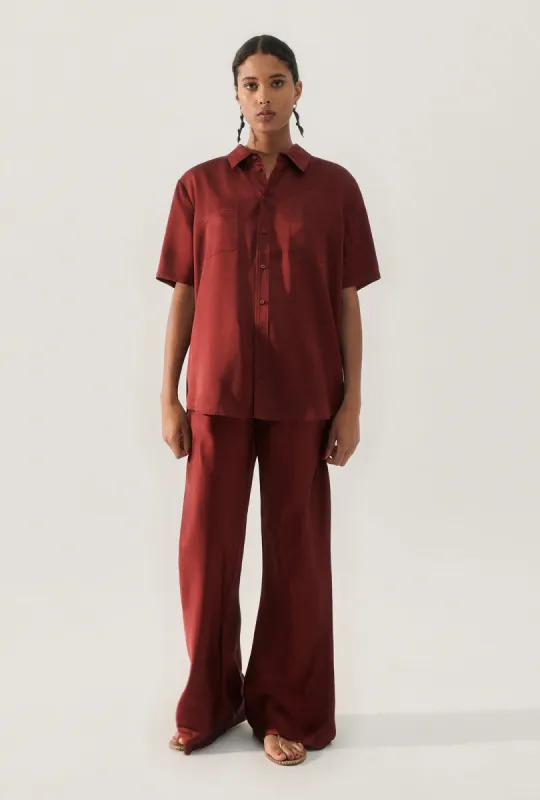SHORT SLEEVE BOYFRIEND SHIRT GARNET sold by Silk Laundry