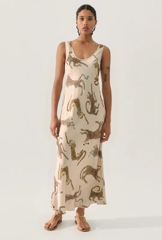 SCOOP NECK DRESS JAGUARS HAZELNUT sold by Silk Laundry