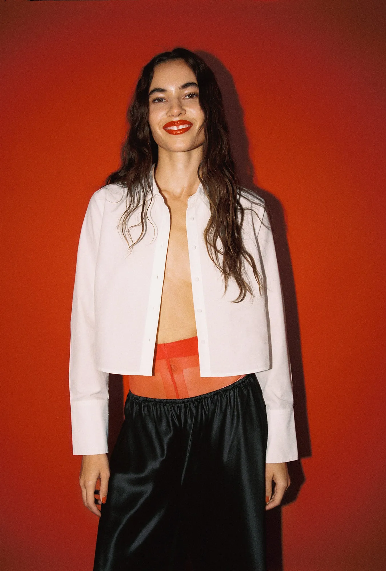 COTTON SILK CROPPED LONG SLEEVE SHIRT WHITE sold by Silk Laundry product image thumbnail 3