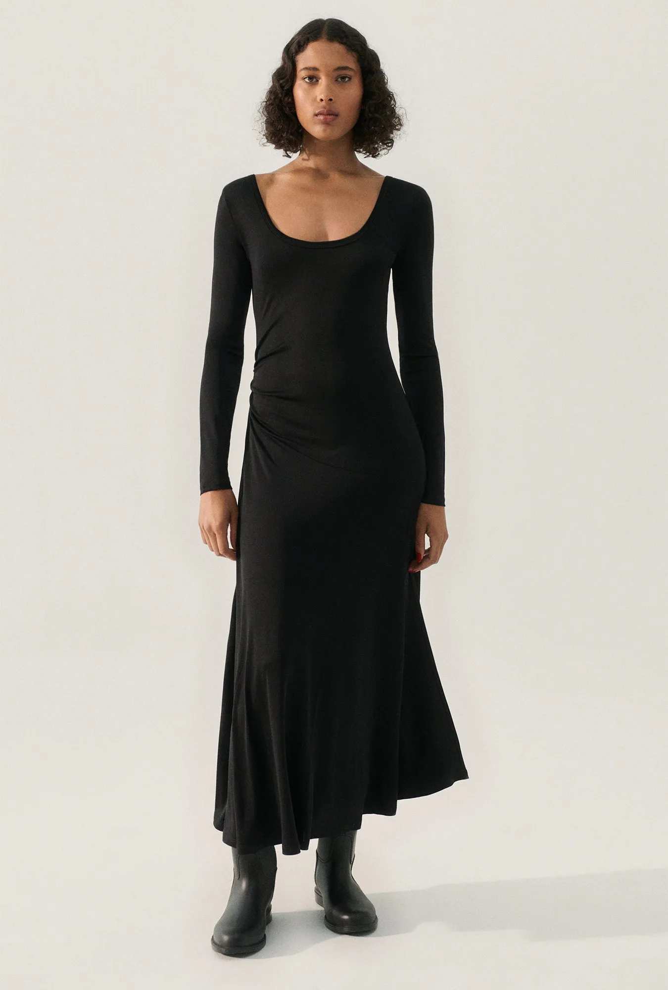 Jersey Long Sleeve Dress Black sold by Silk Laundry