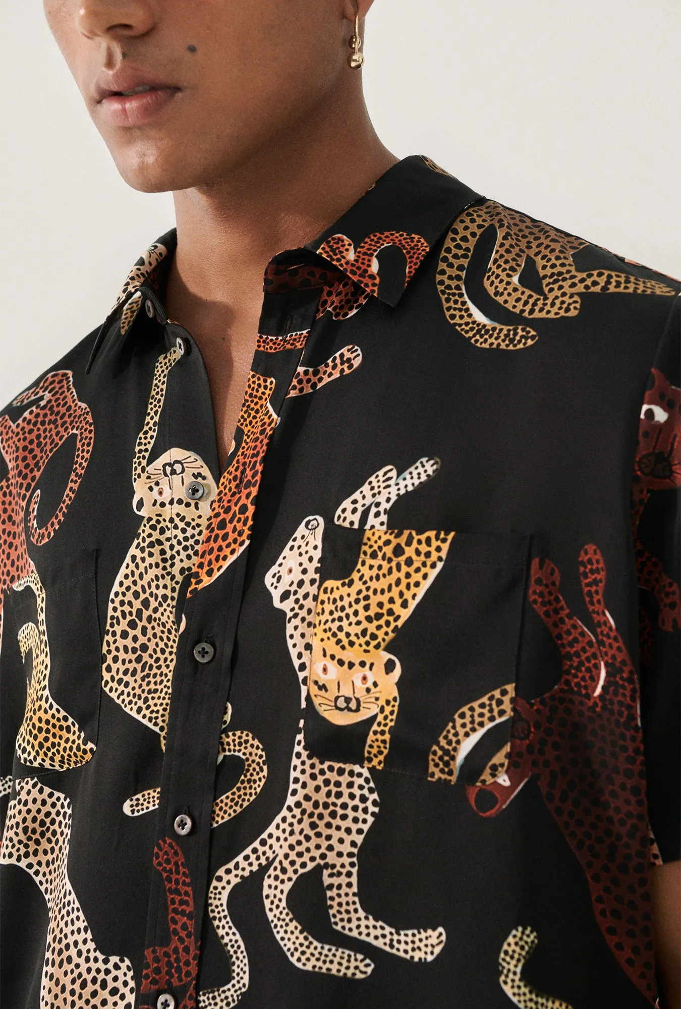 SHORT SLEEVE BOYFRIEND SHIRT JAGUARS BLACK sold by Silk Laundry product image thumbnail 5