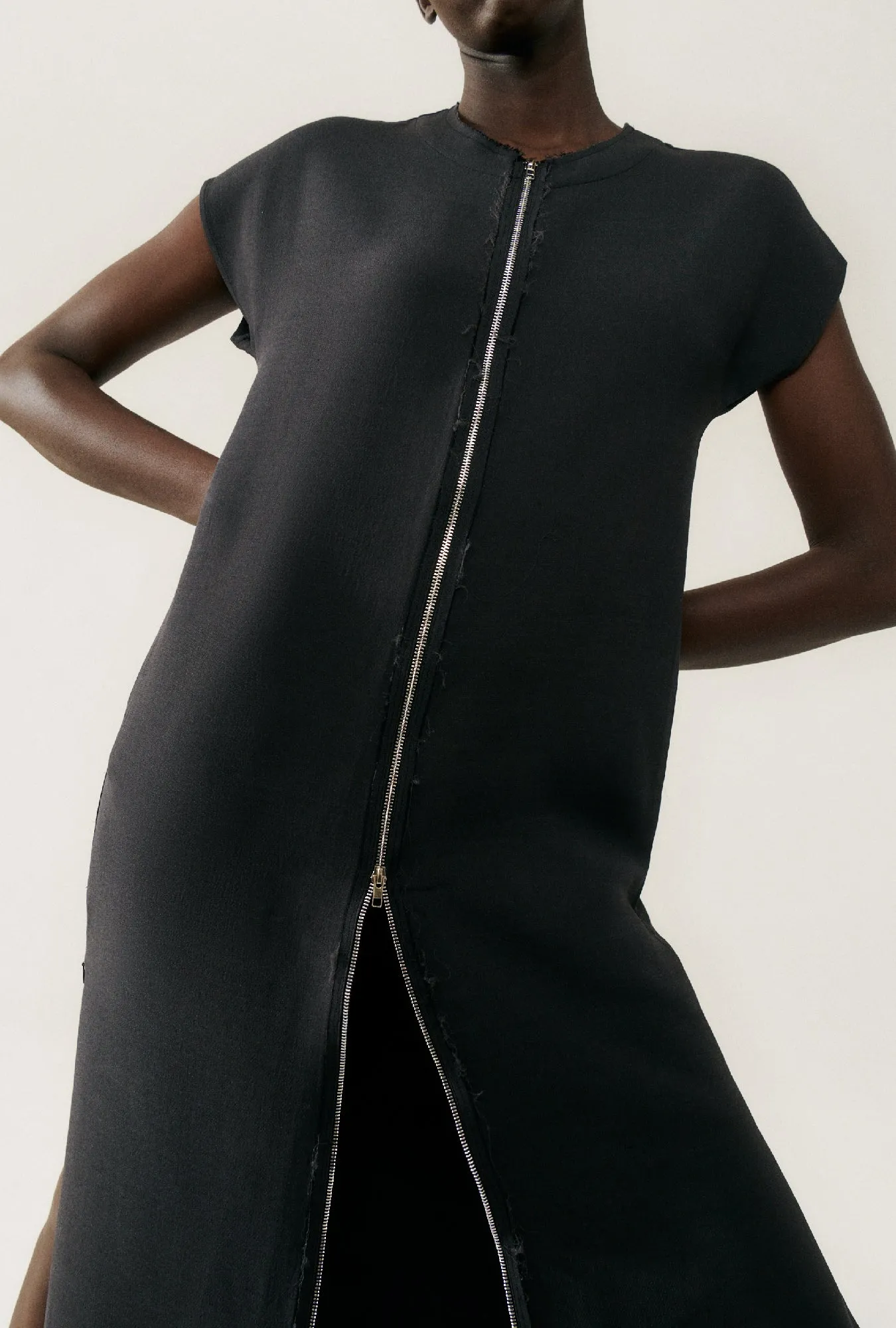 SILK WOOL LONG LOOSE DRESS CHARCOAL sold by Silk Laundry product image thumbnail 3