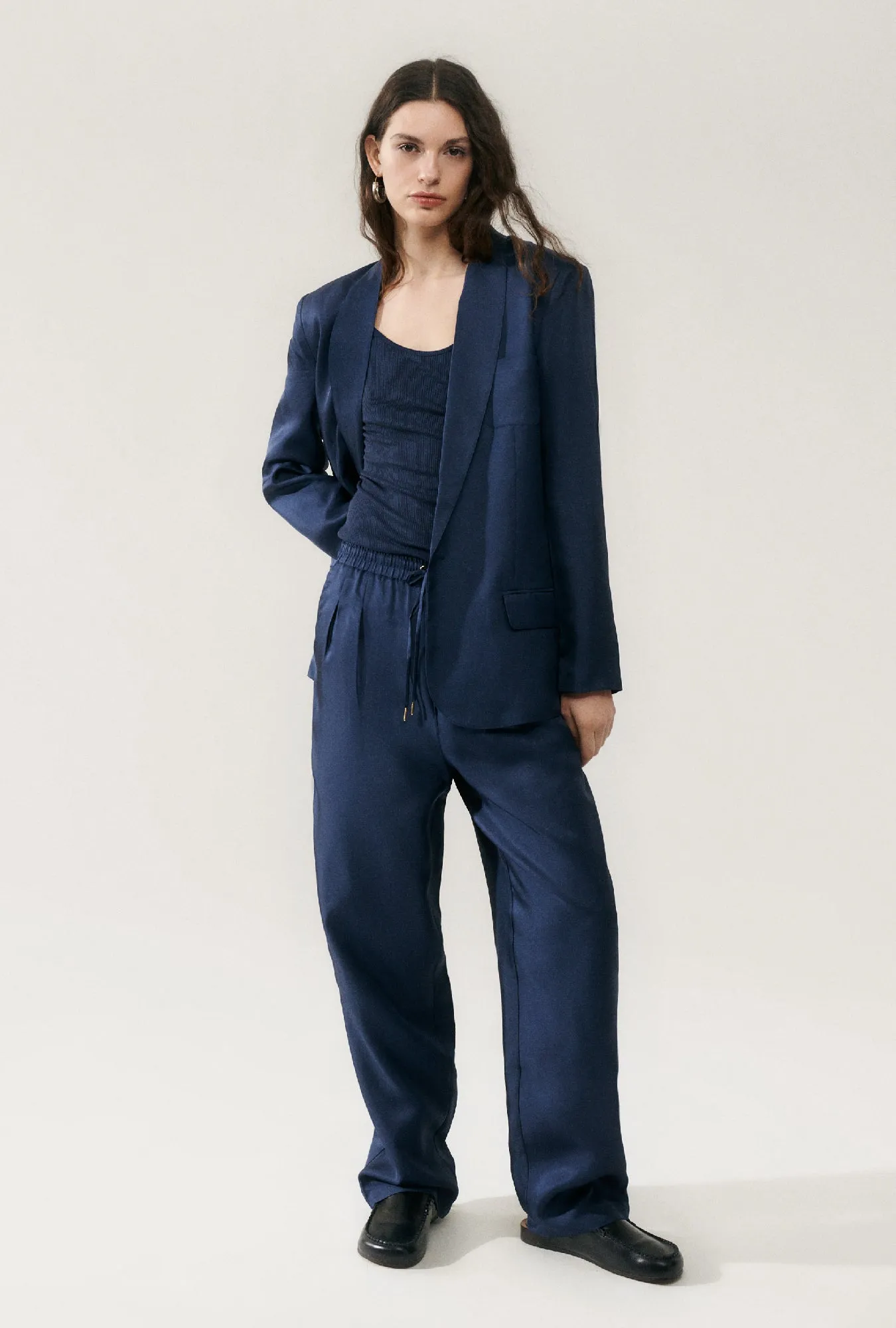 TWILL SLOUCH PANTS MIDNIGHT sold by Silk Laundry product image thumbnail 5
