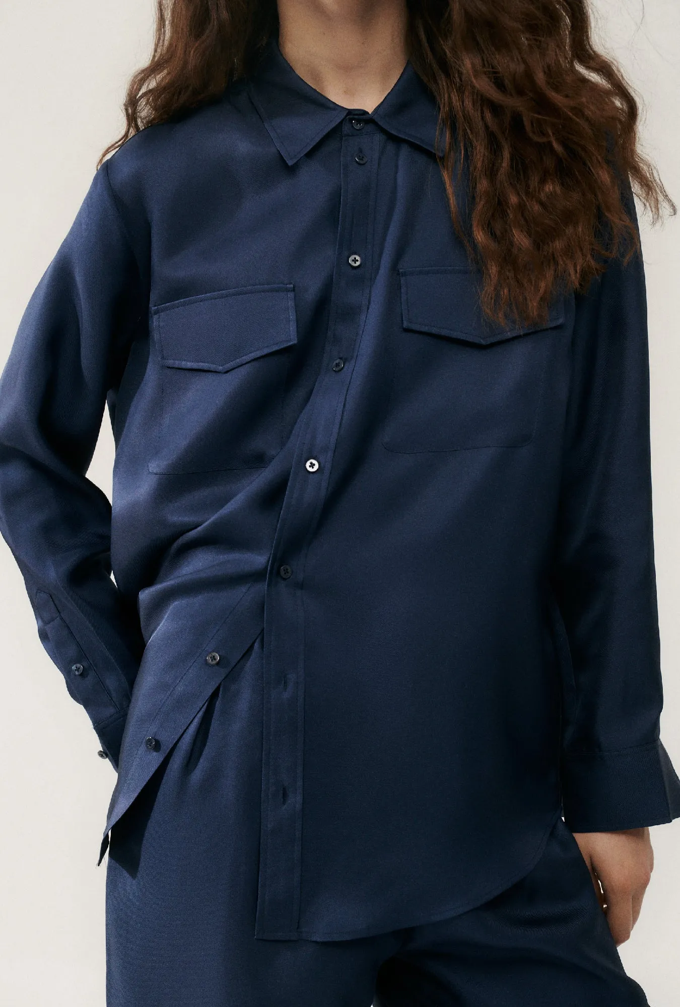 Twill Boyfriend Shirt Midnight sold by Silk Laundry product image thumbnail 3