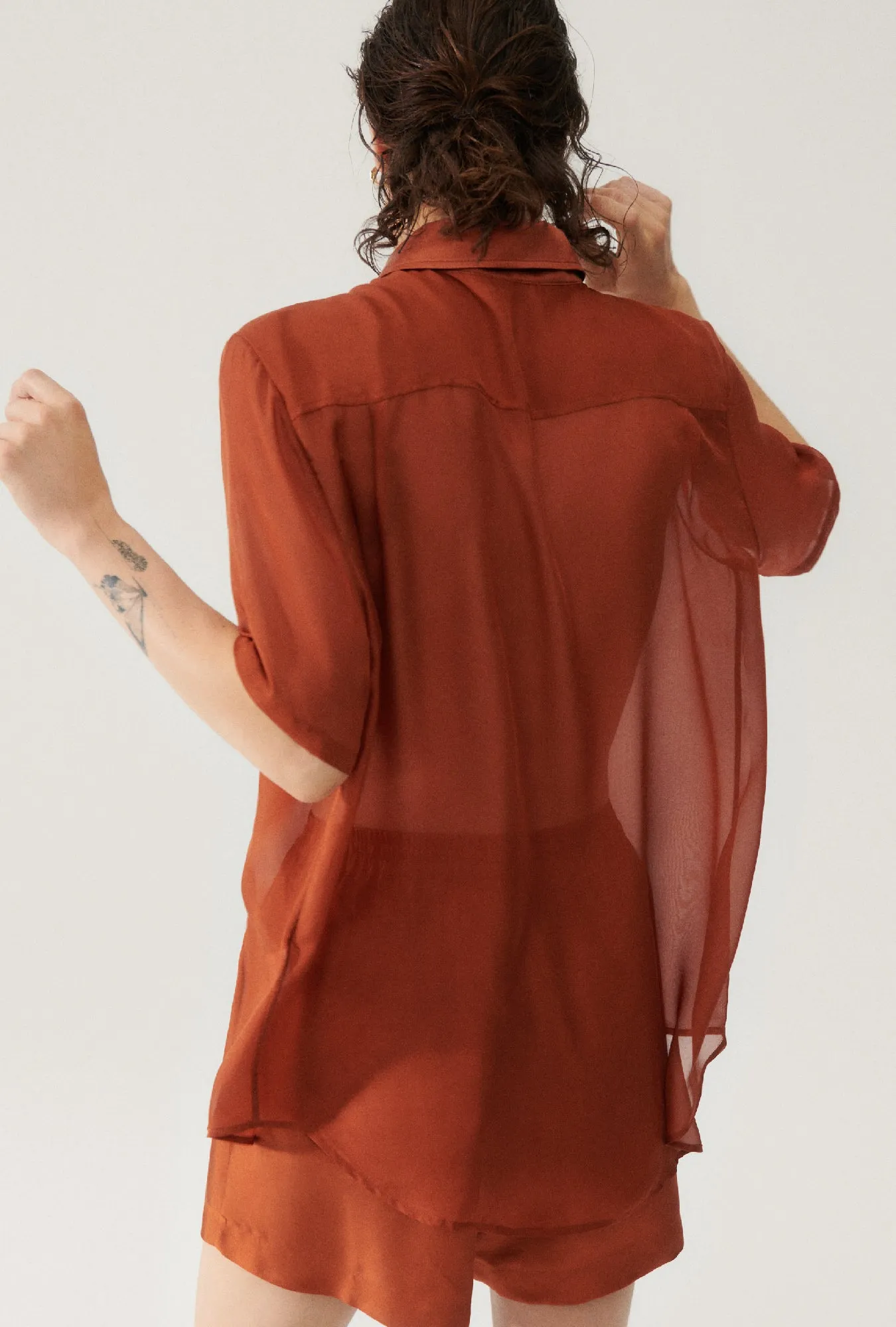 TWILL SLOUCH SHORTS UMBER sold by Silk Laundry product image thumbnail 3