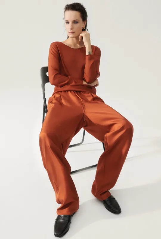 TWILL SLOUCH PANTS UMBER sold by Silk Laundry