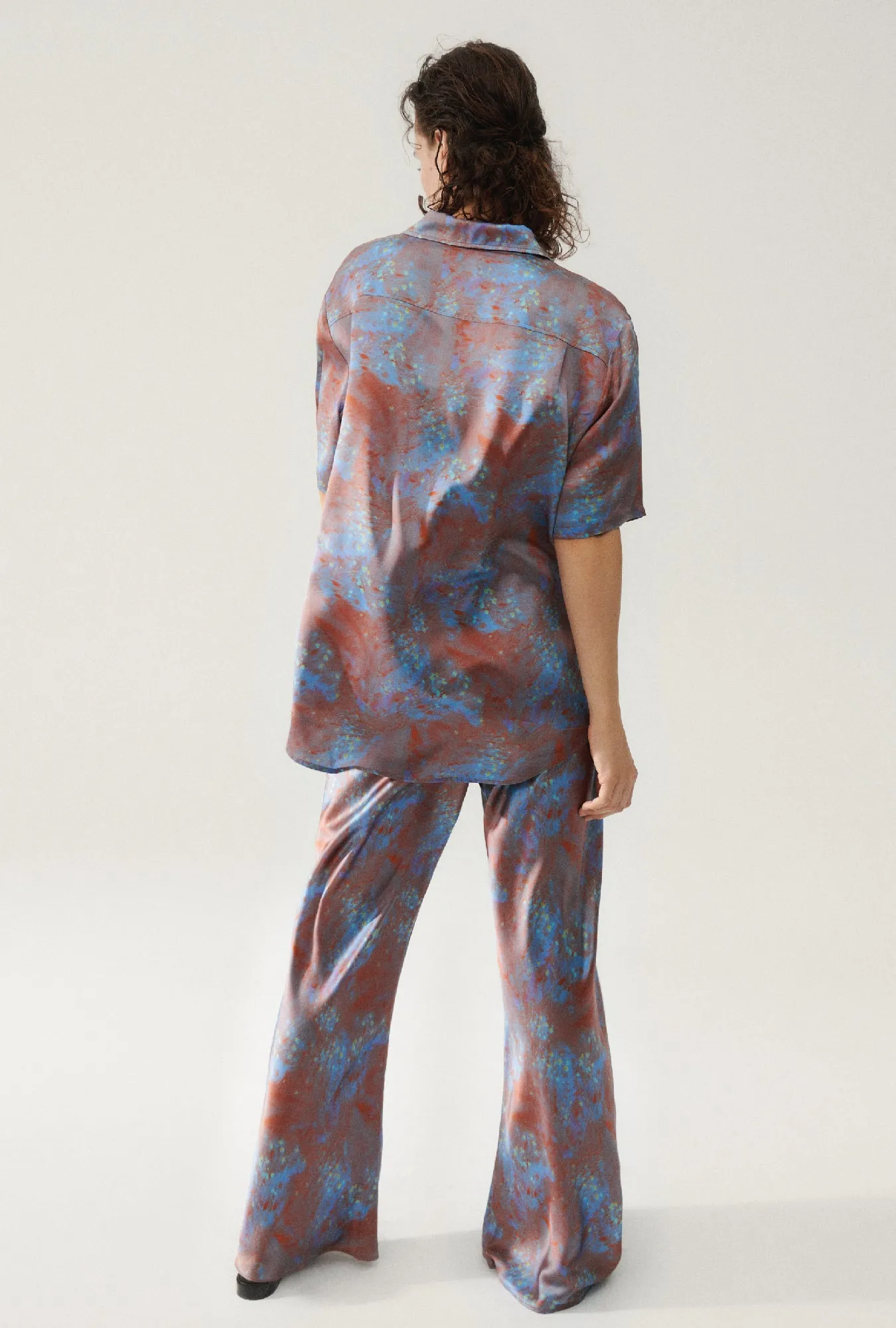 SHORT SLEEVE BOYFRIEND SHIRT DAZED sold by Silk Laundry product image thumbnail 3